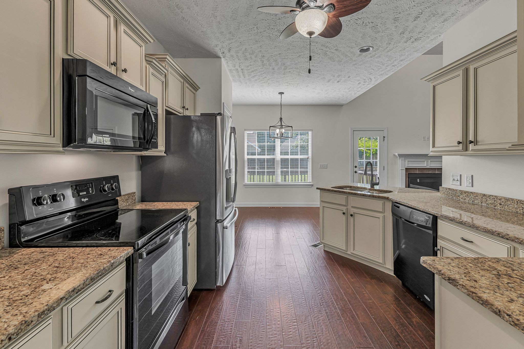 1543 Sunbeam Dr
