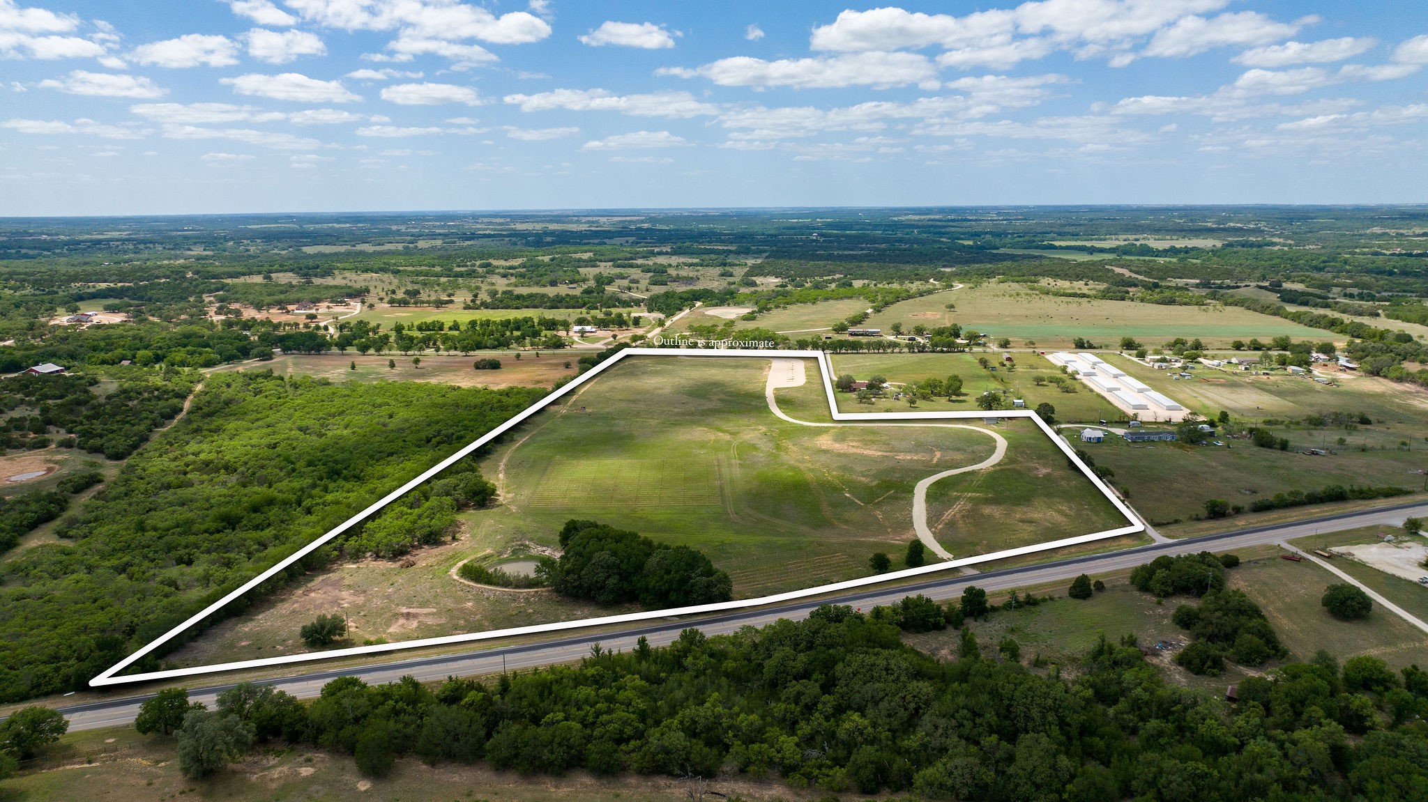 8526 N Fm 1744