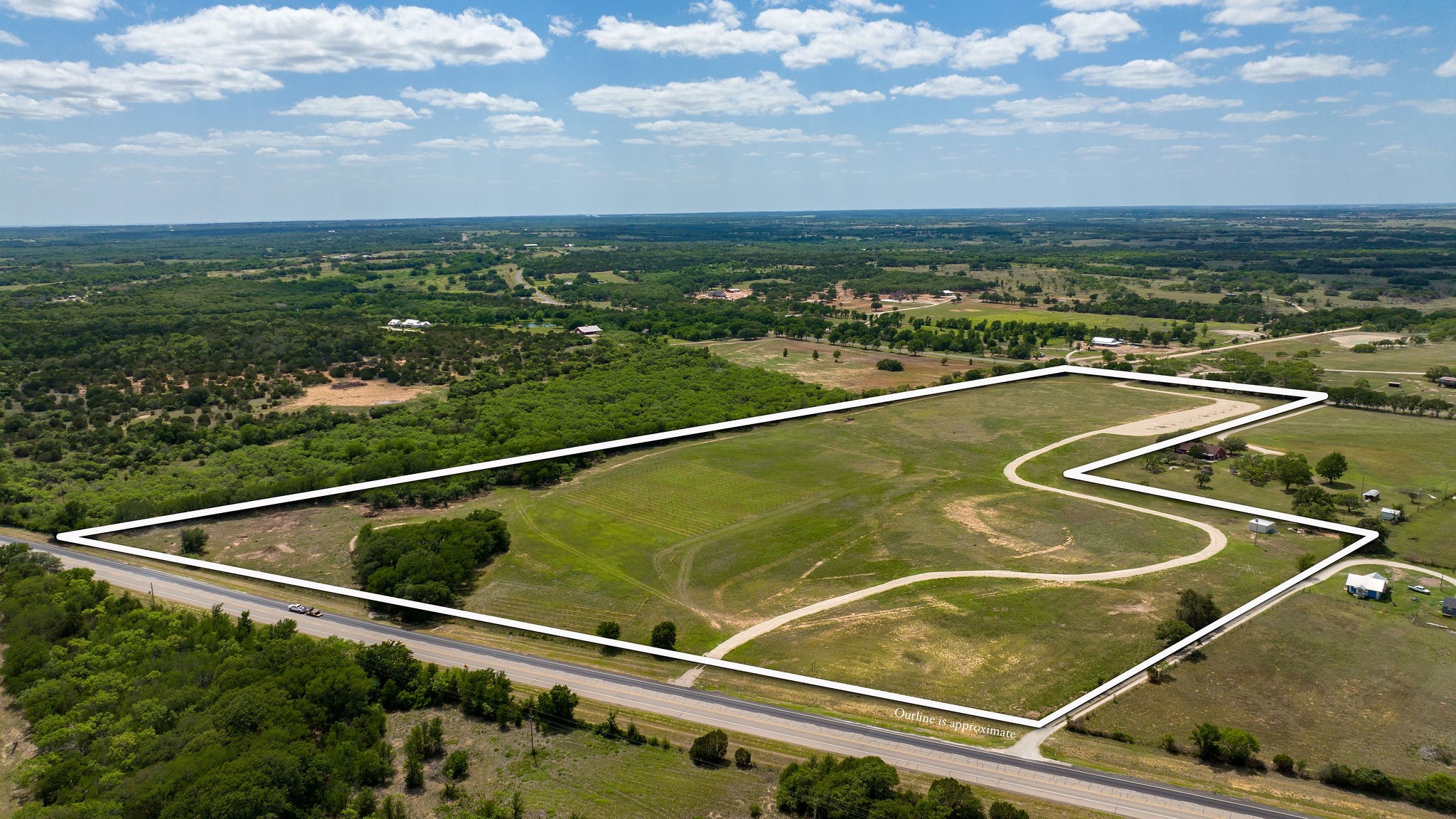 8526 N Fm 1744