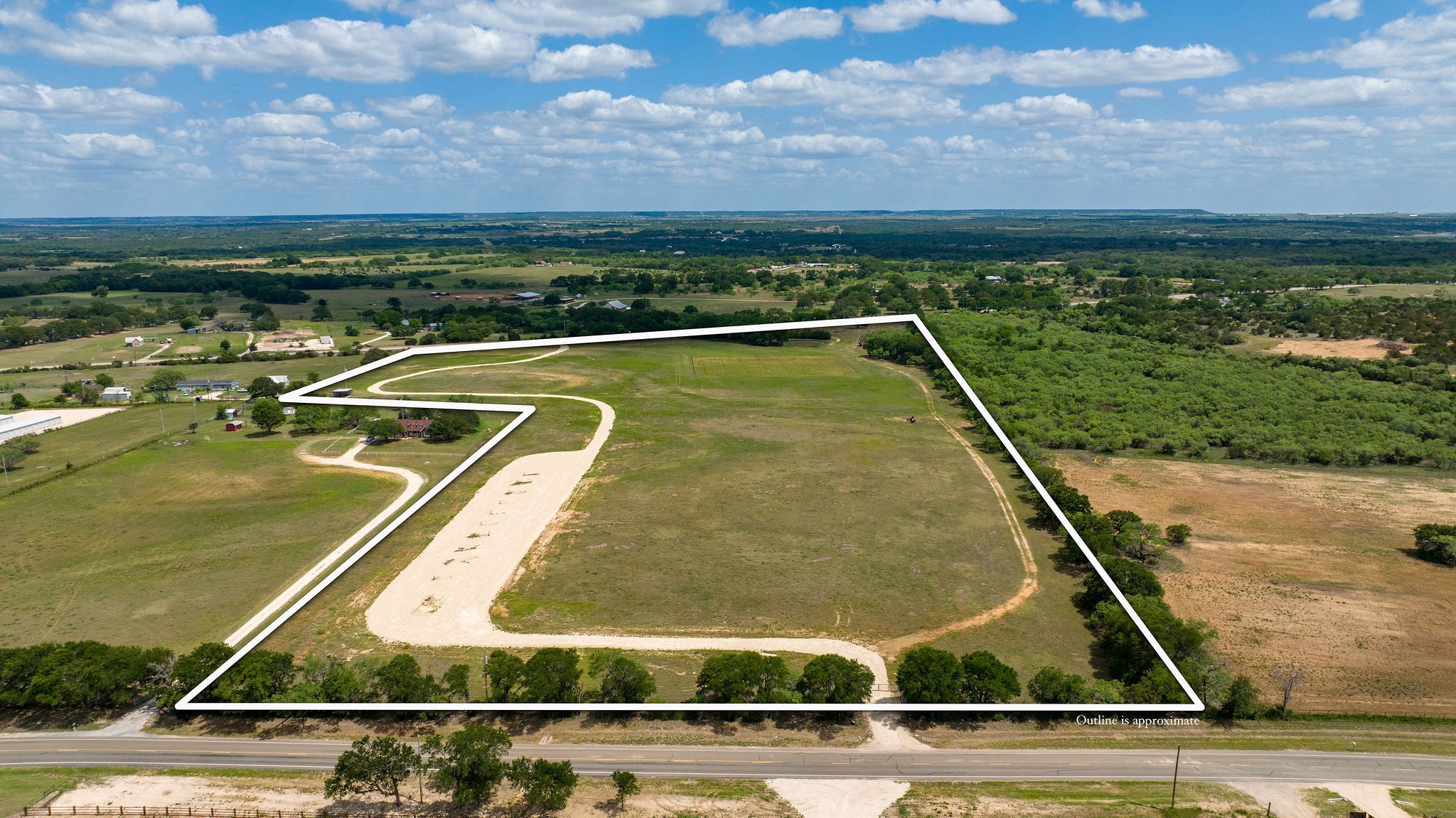 8526 N Fm 1744