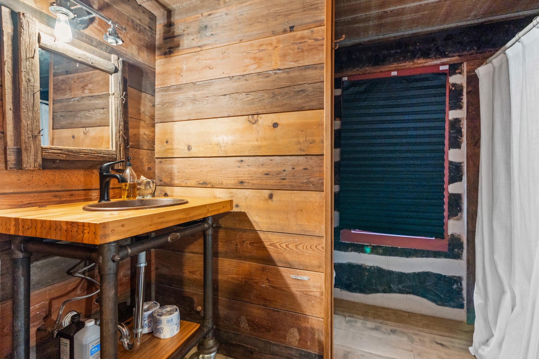 153 County Road 2139
