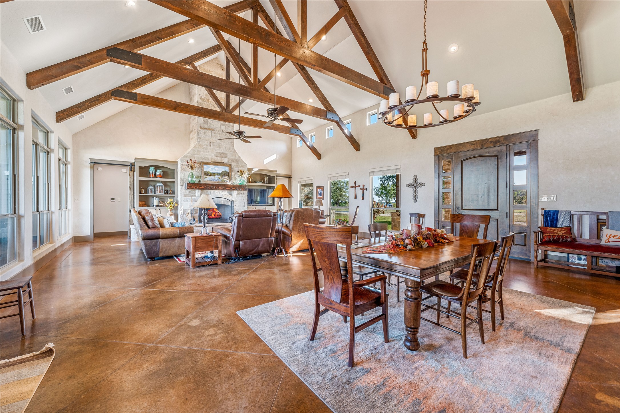 1835 County Road 244