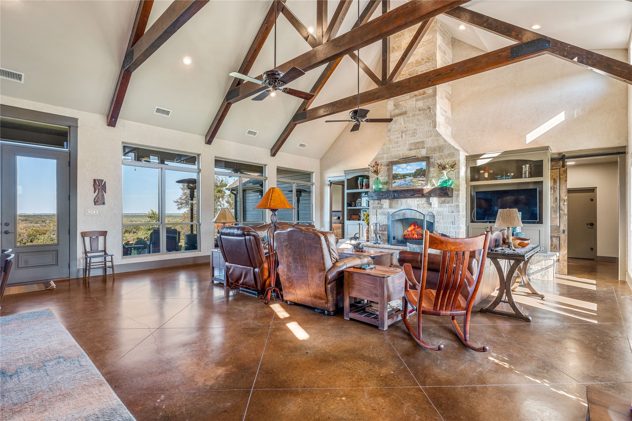 1835 County Road 244