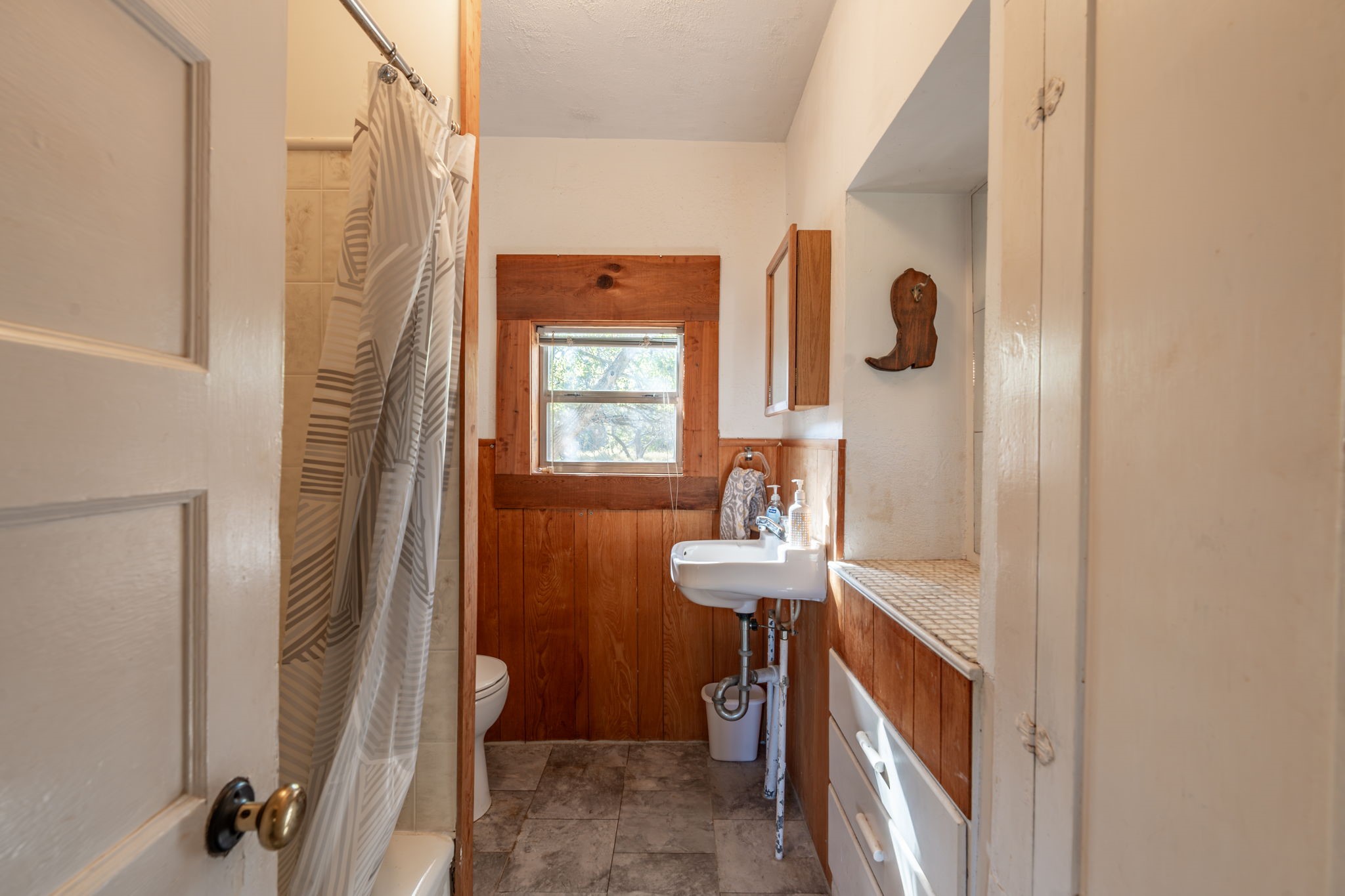 1319 County Road 4100