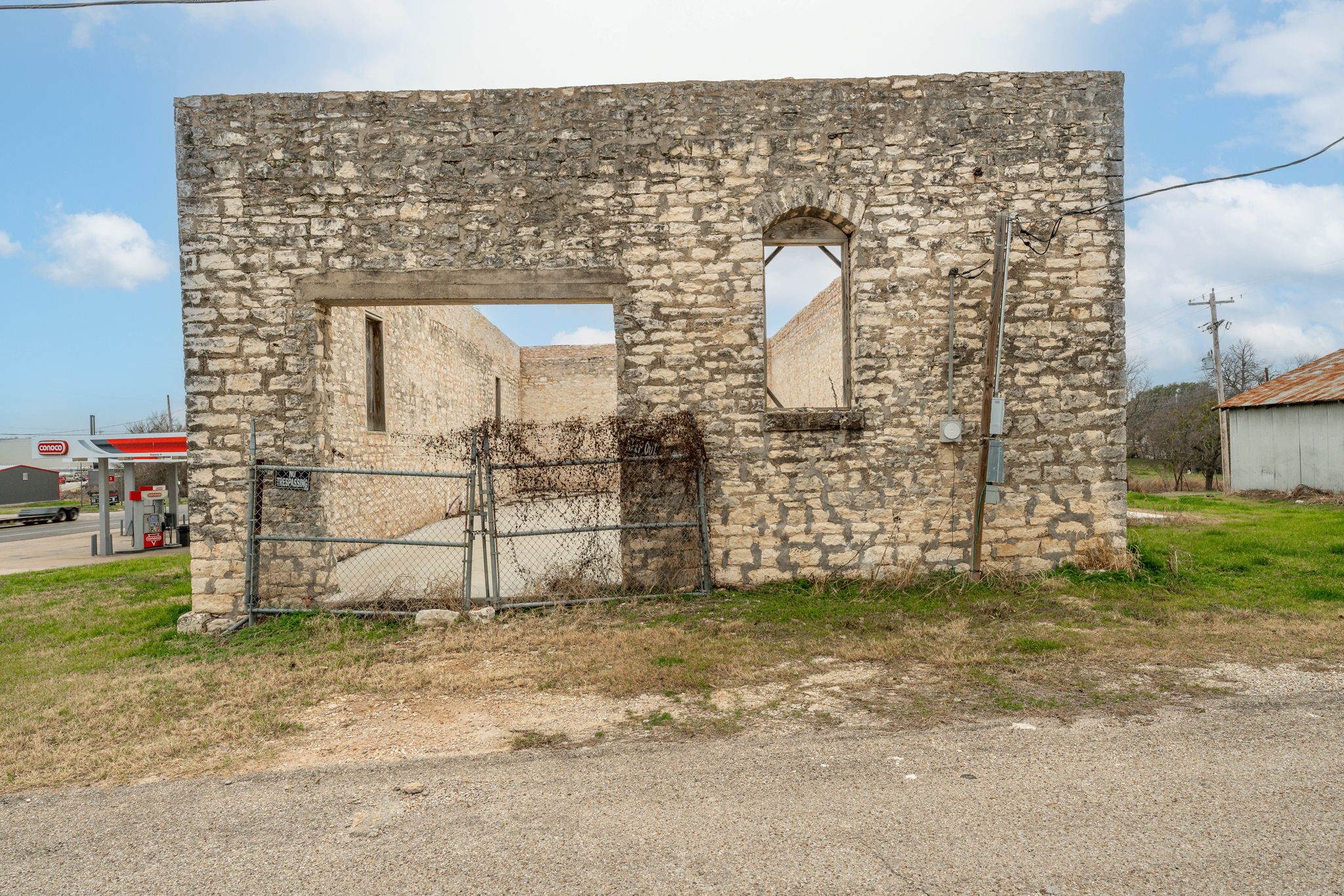 108 N Hill