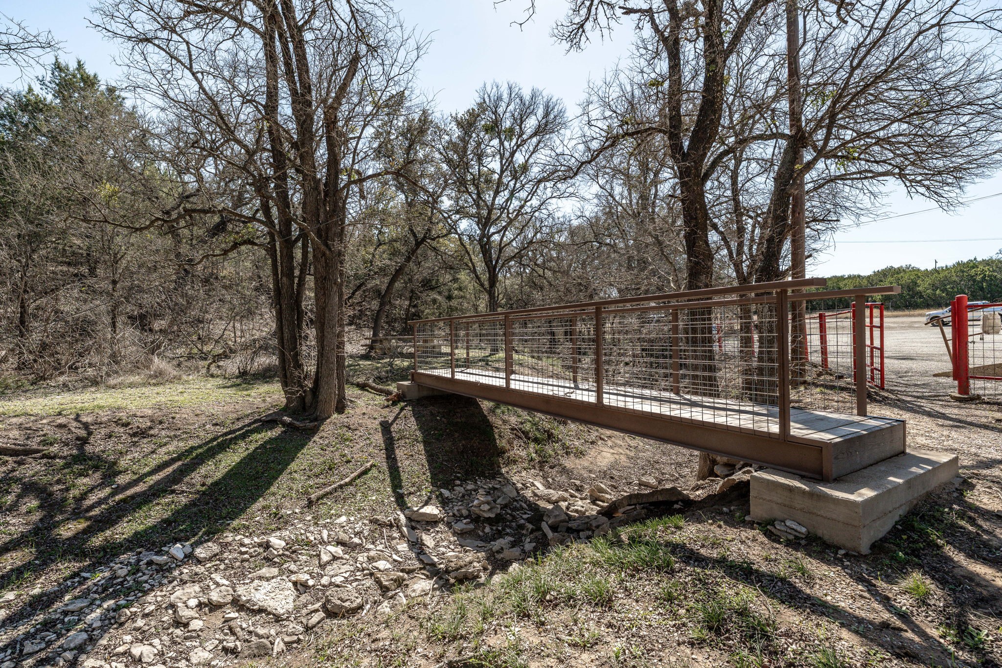 3408 N US Highway 281