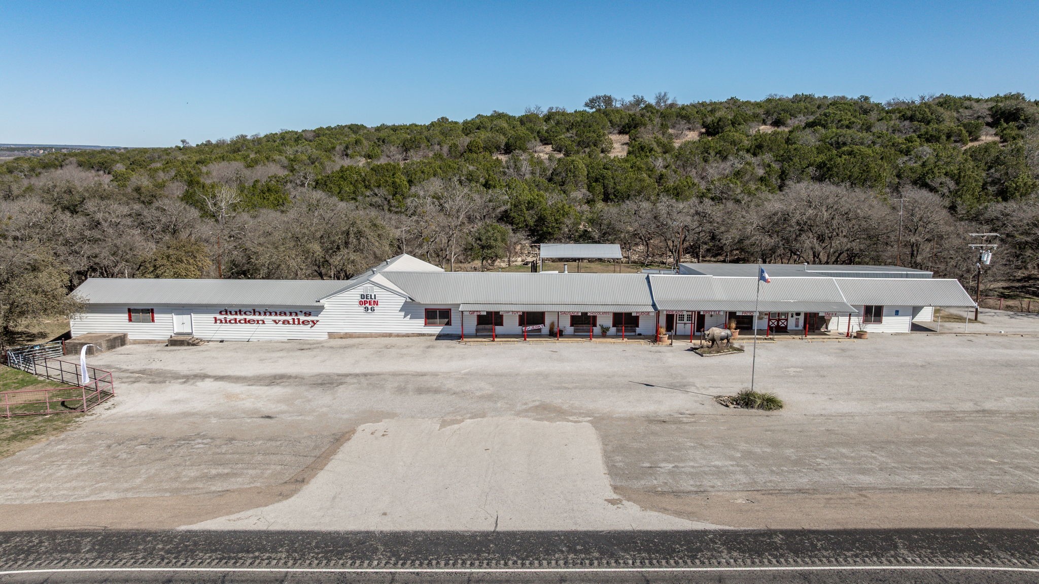3408 N US Highway 281