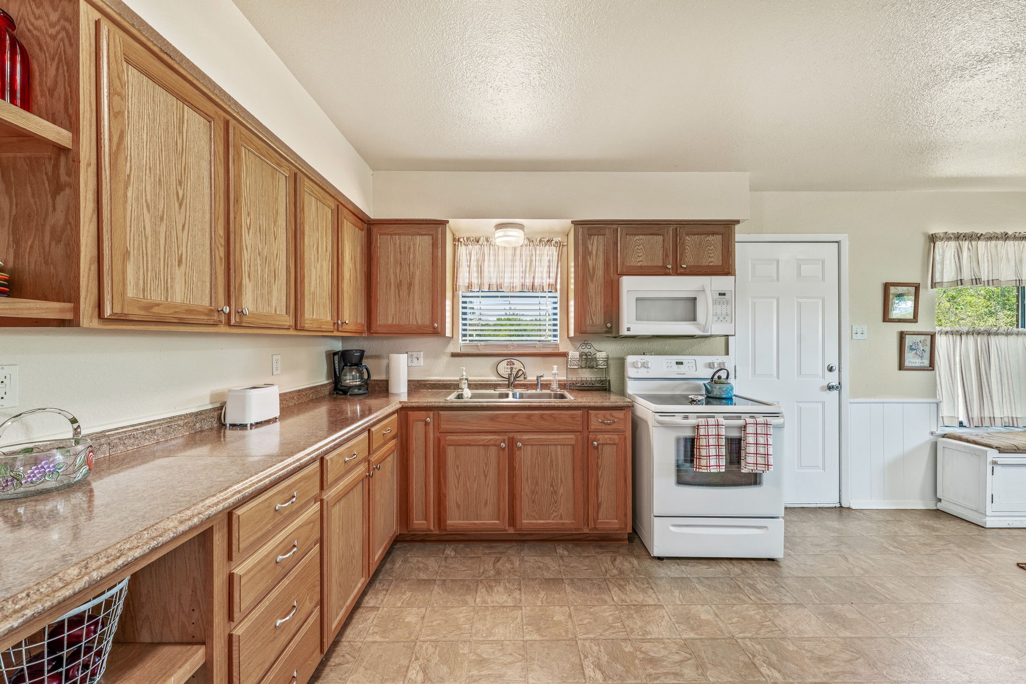 269 Private Road 2362