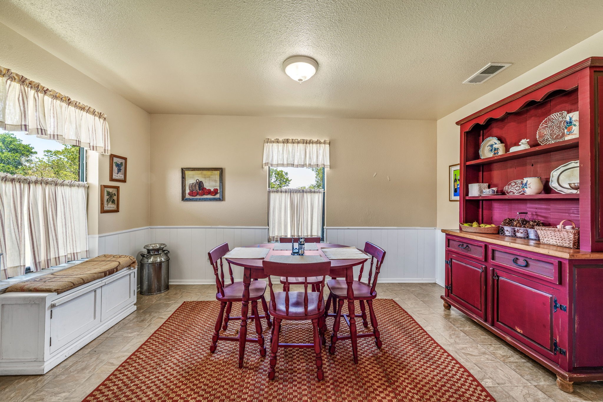 269 Private Road 2362