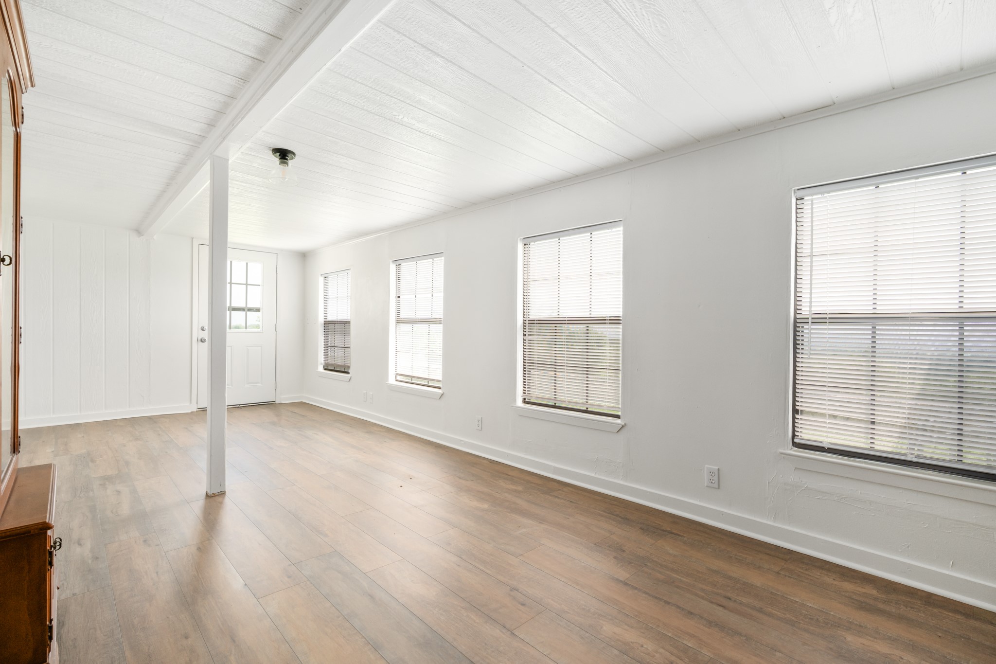 273 County Road 2546