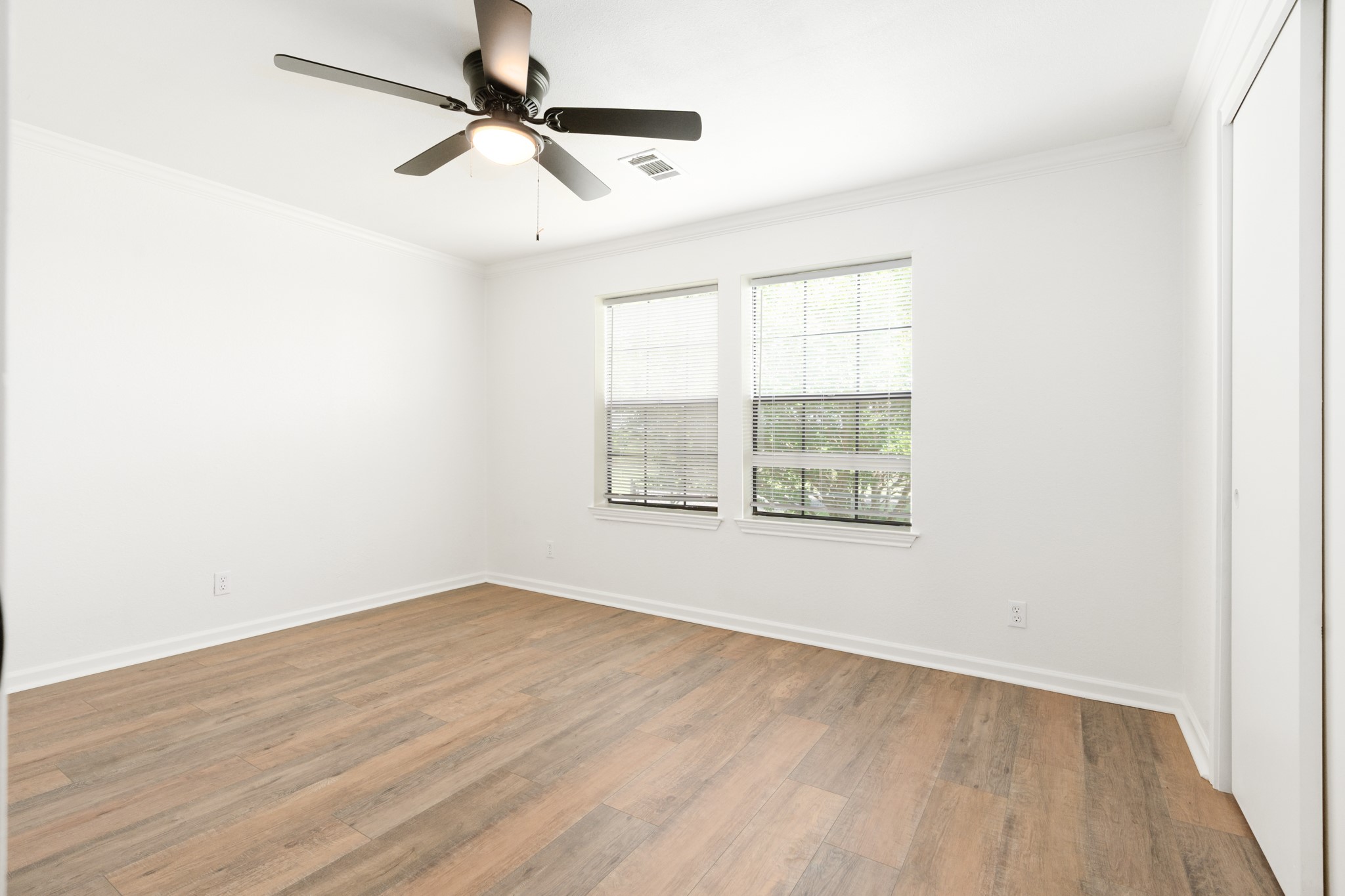 273 County Road 2546