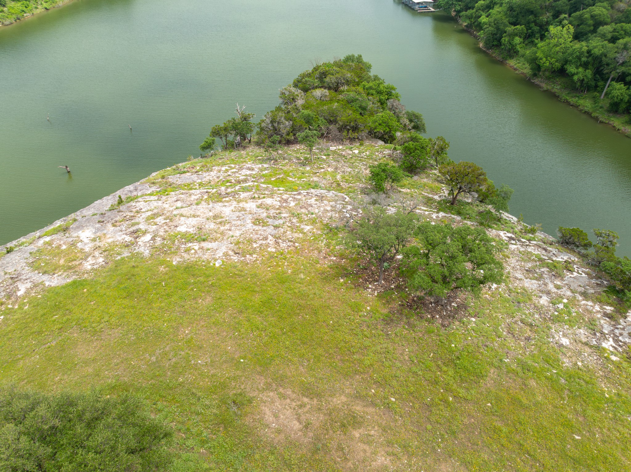 477 Private Road 1601