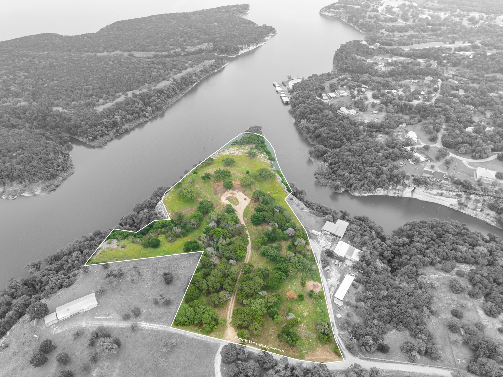 477 Private Road 1601