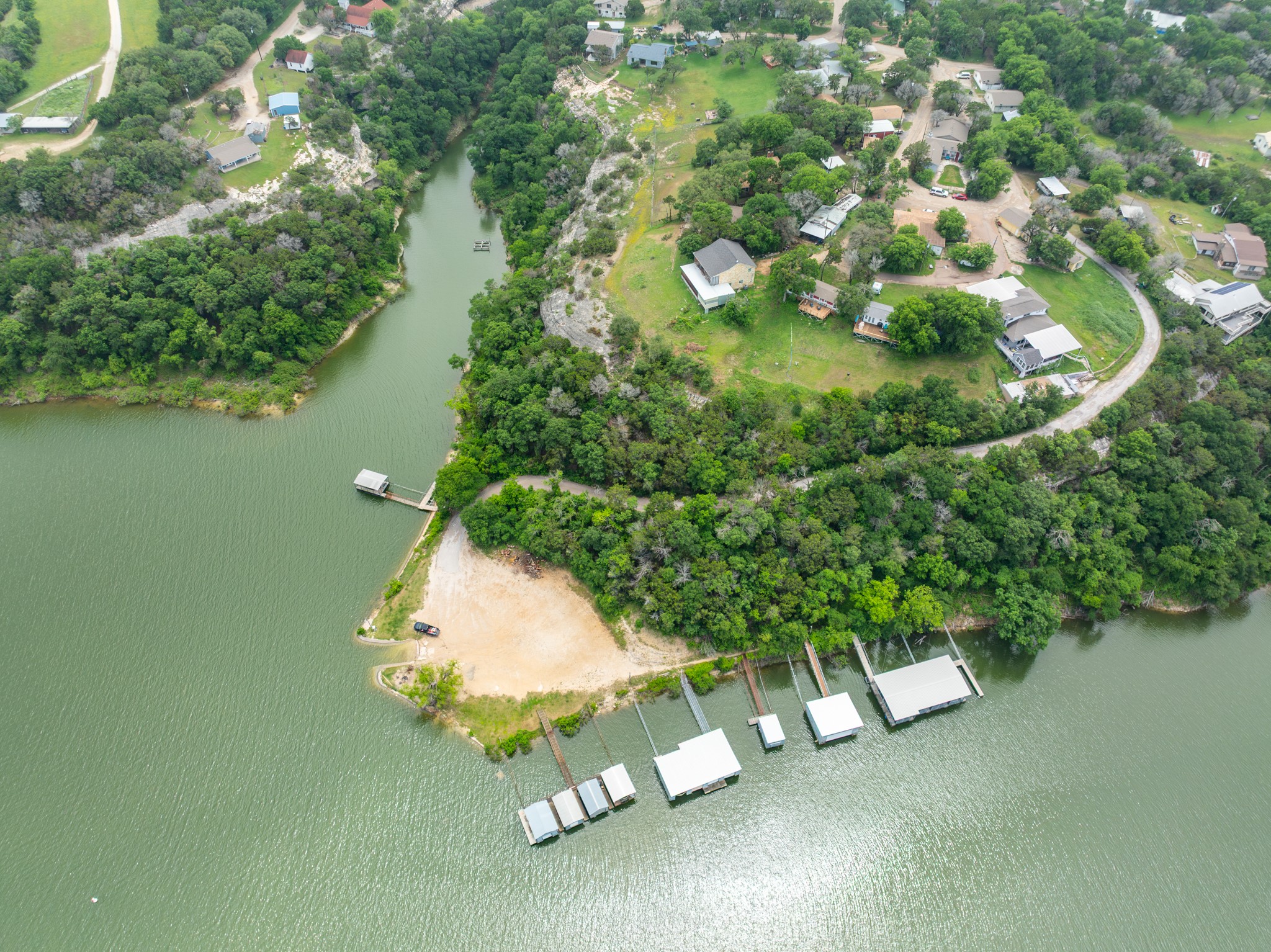 477 Private Road 1601