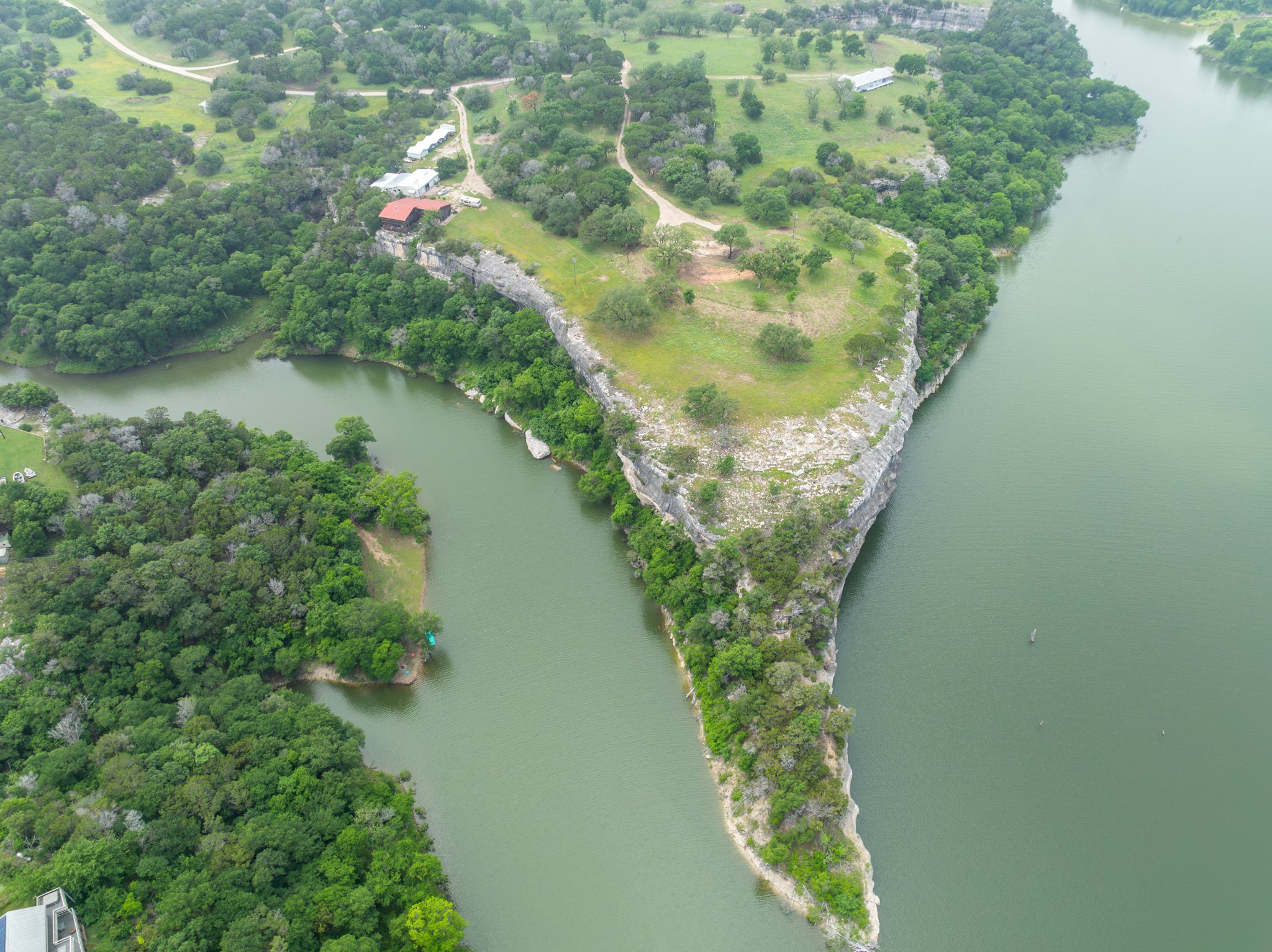 477 Private Road 1601