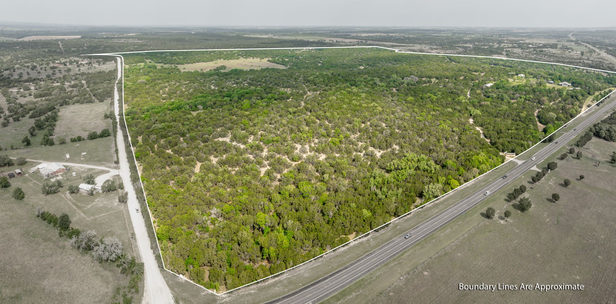 5905 N US Highway 281