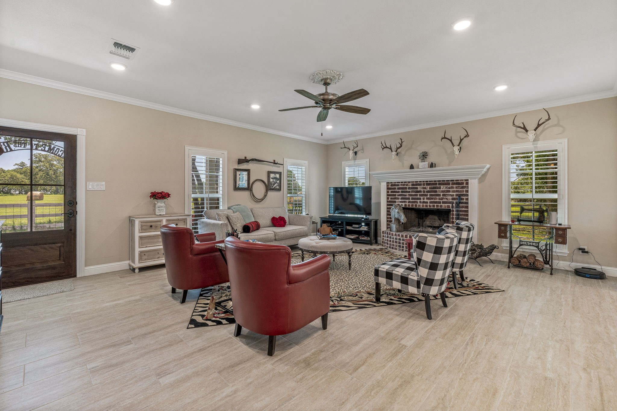 1340 County Road 189