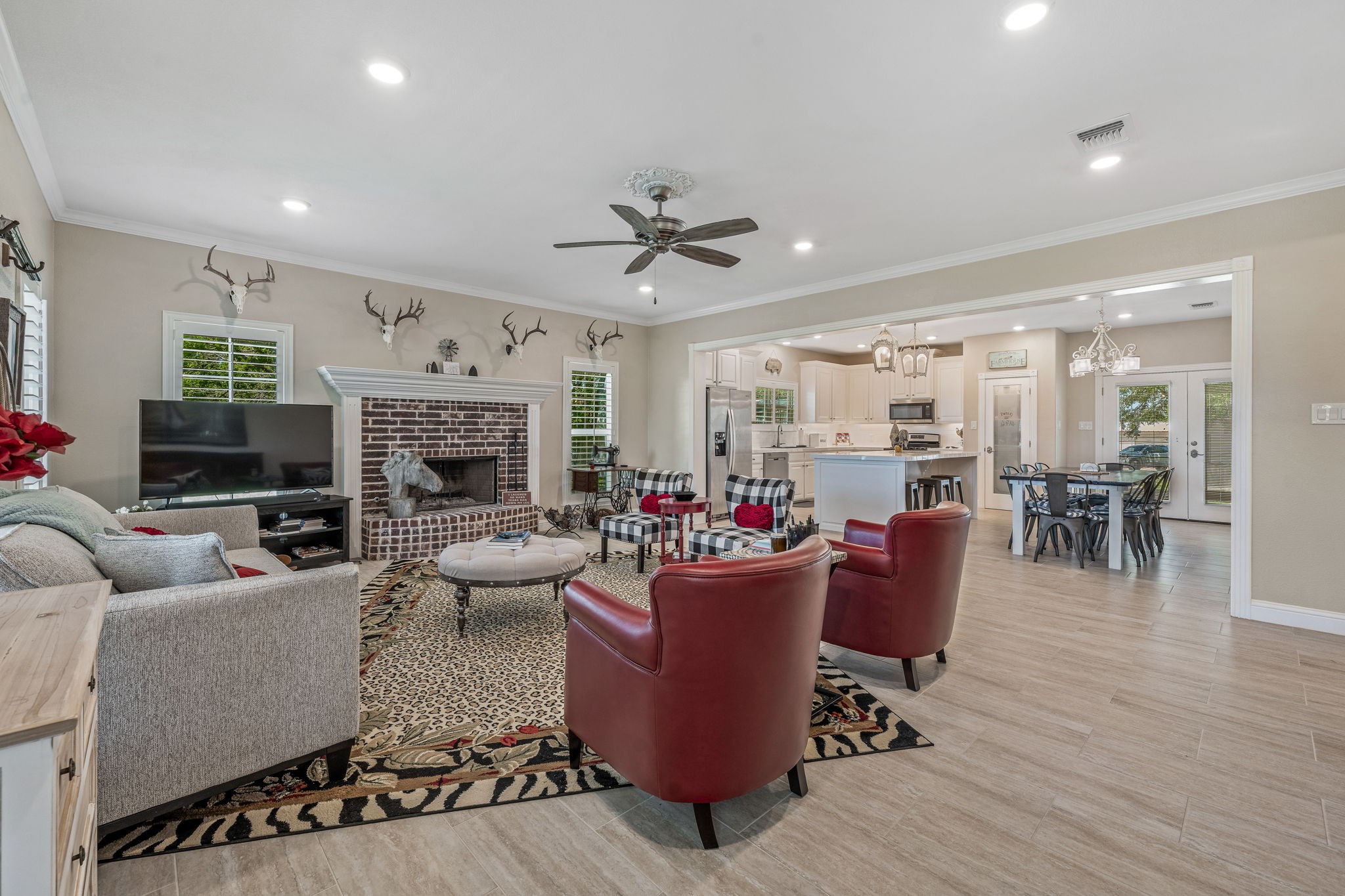 1340 County Road 189