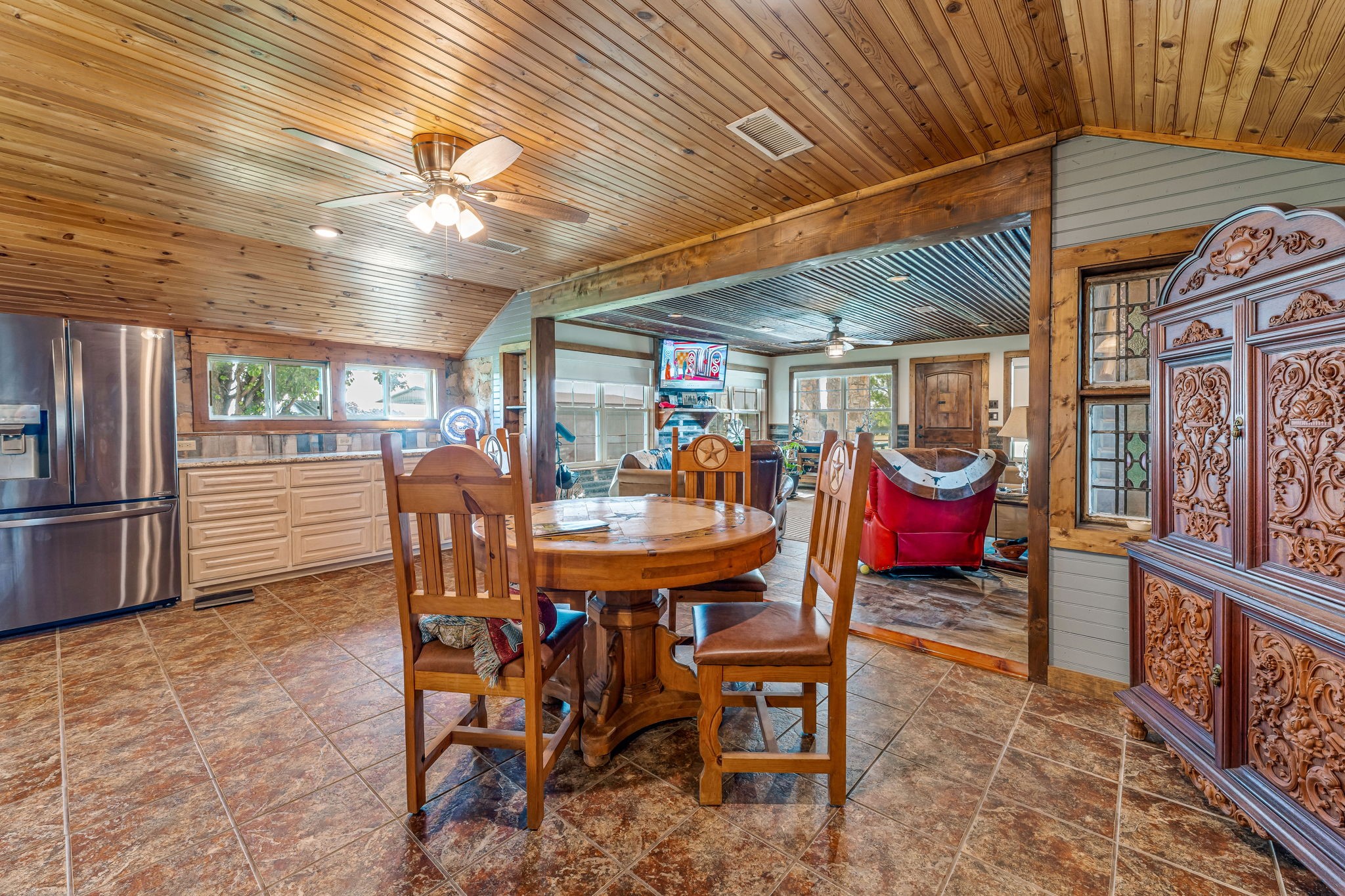 2440 County Road 243