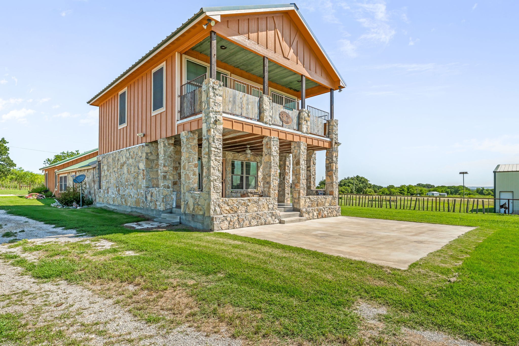 2440 County Road 243