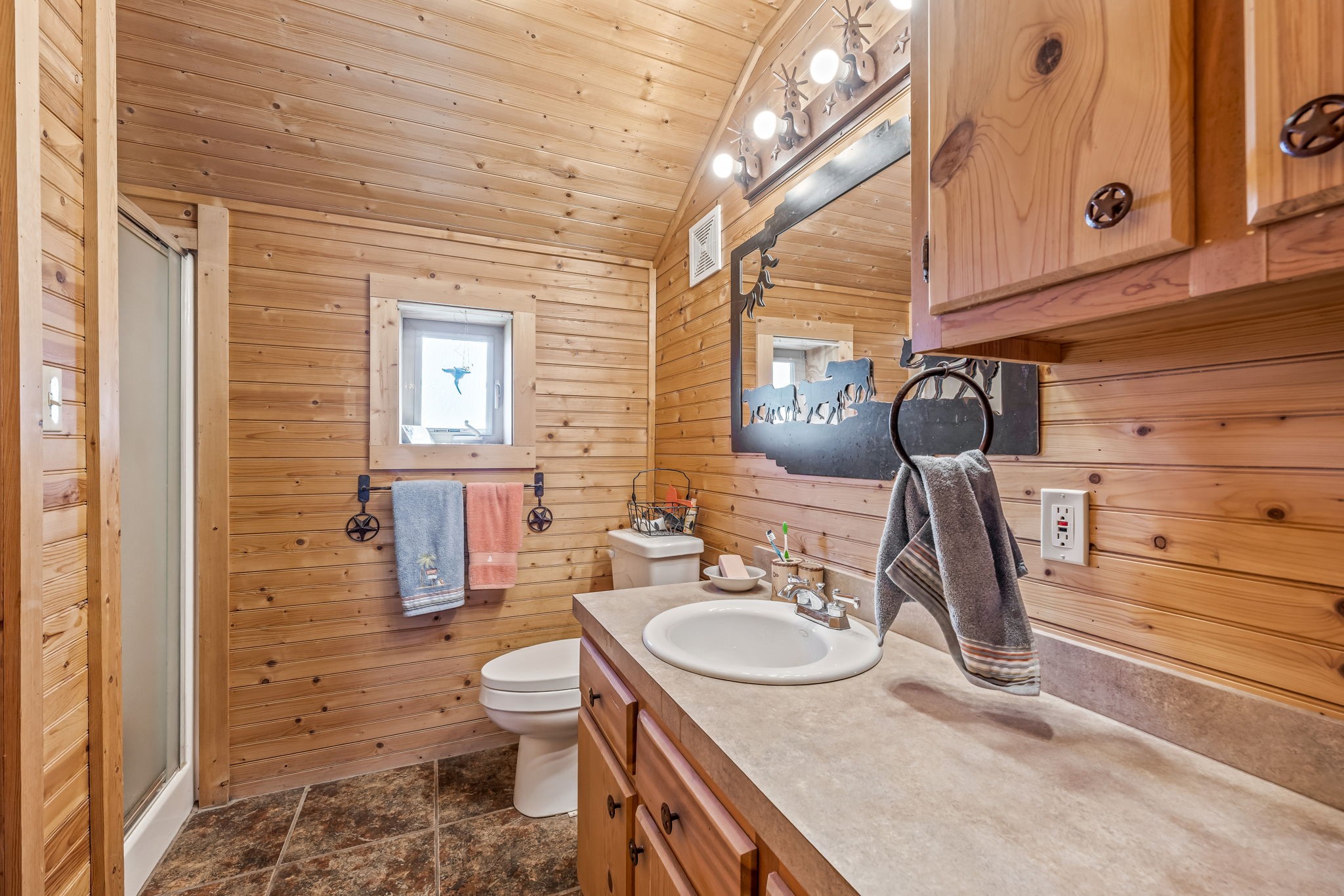 2440 County Road 243
