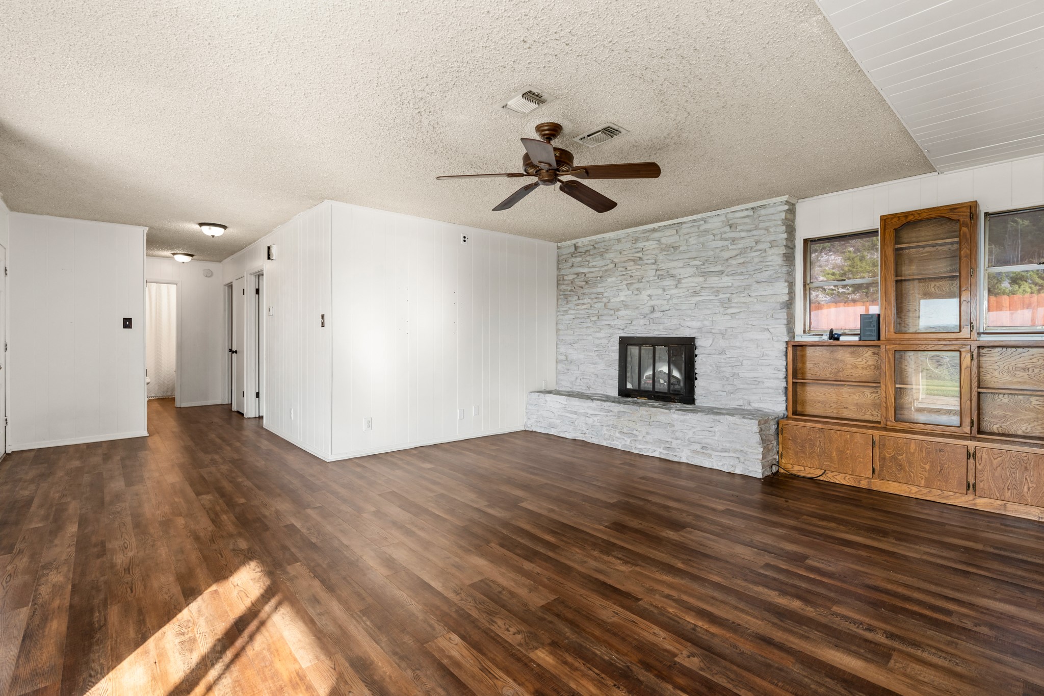 106 Bronstad Street