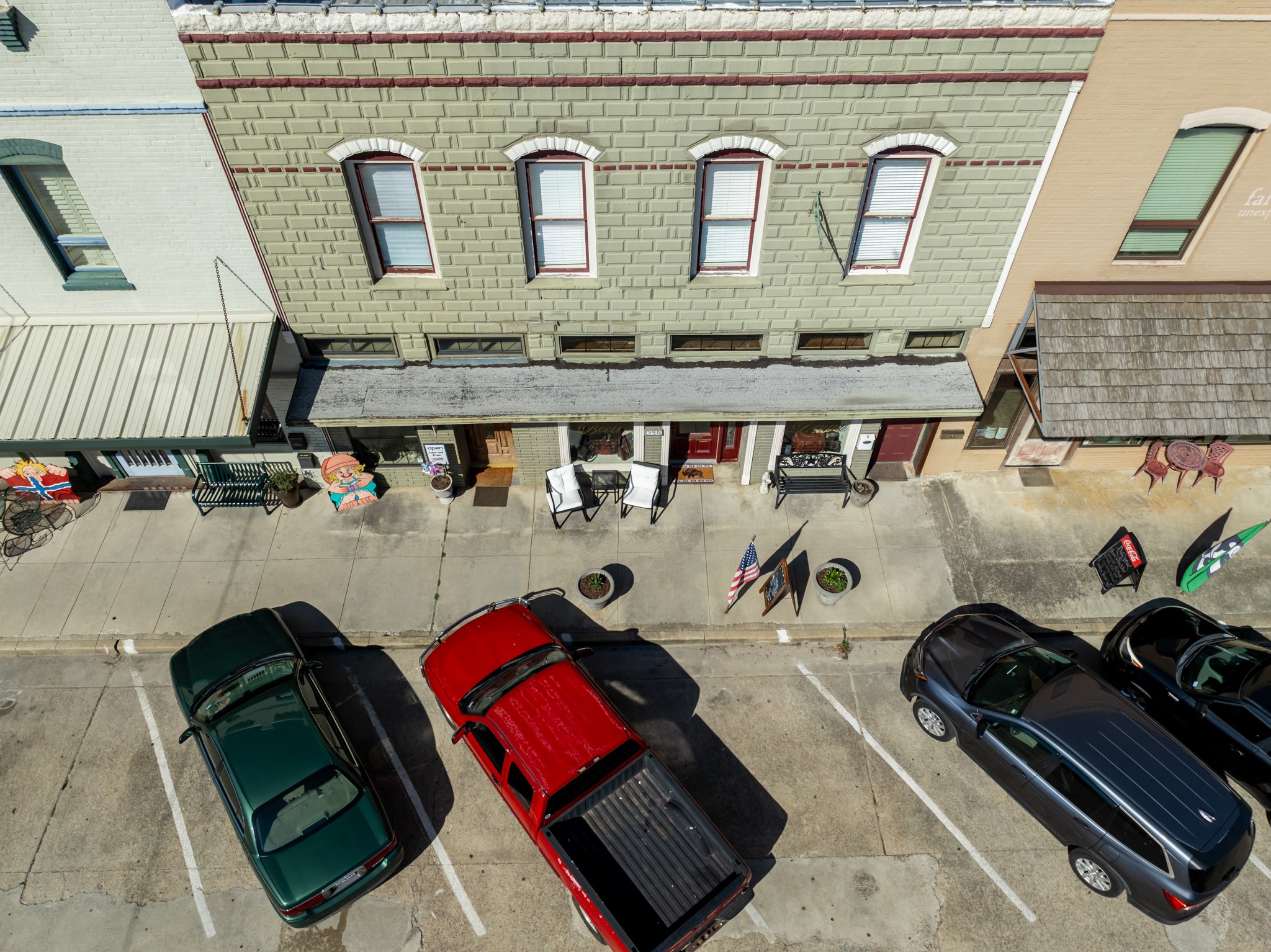 114 N Avenue D