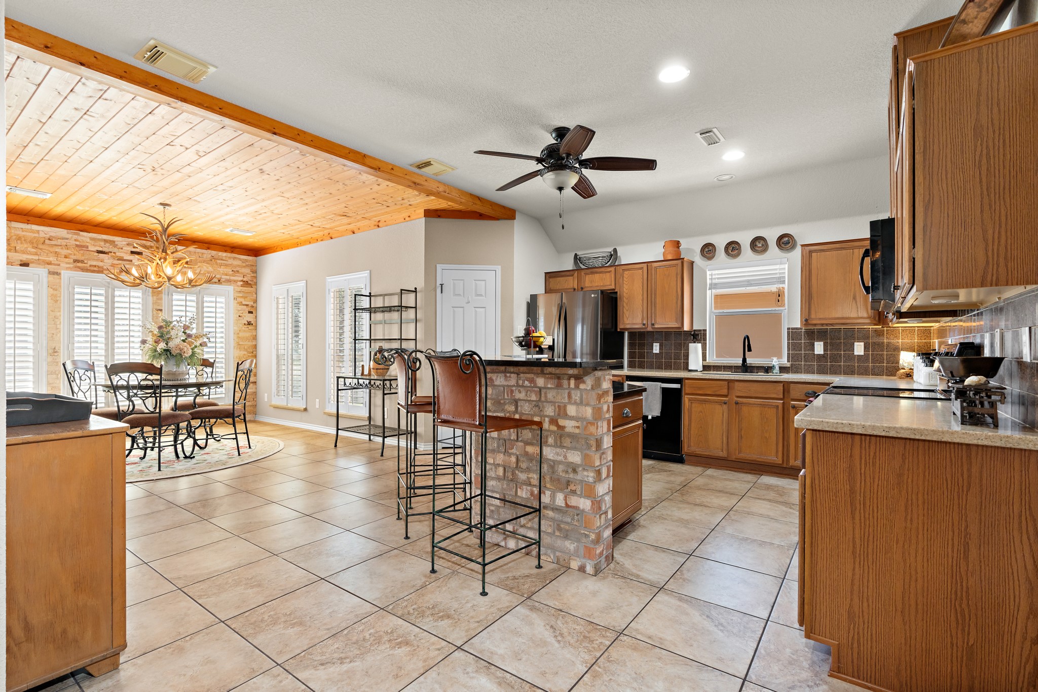 13620 State Highway 22