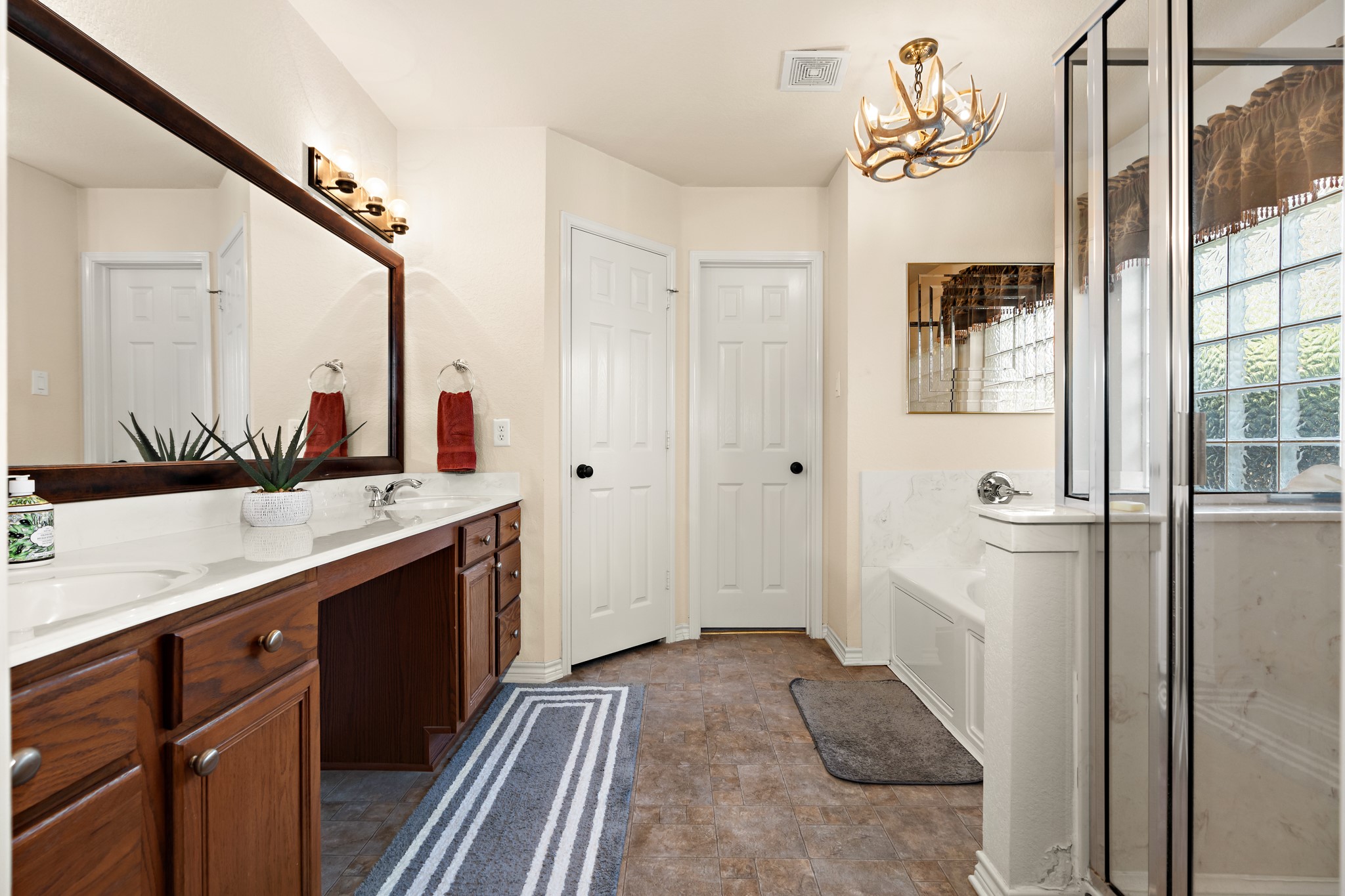 13620 State Highway 22