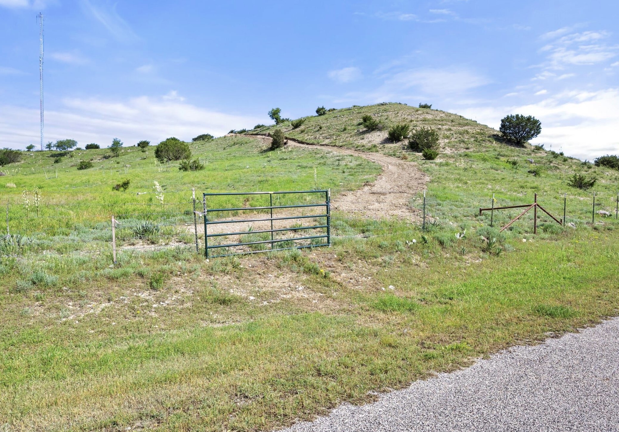 2626 County Road 2015