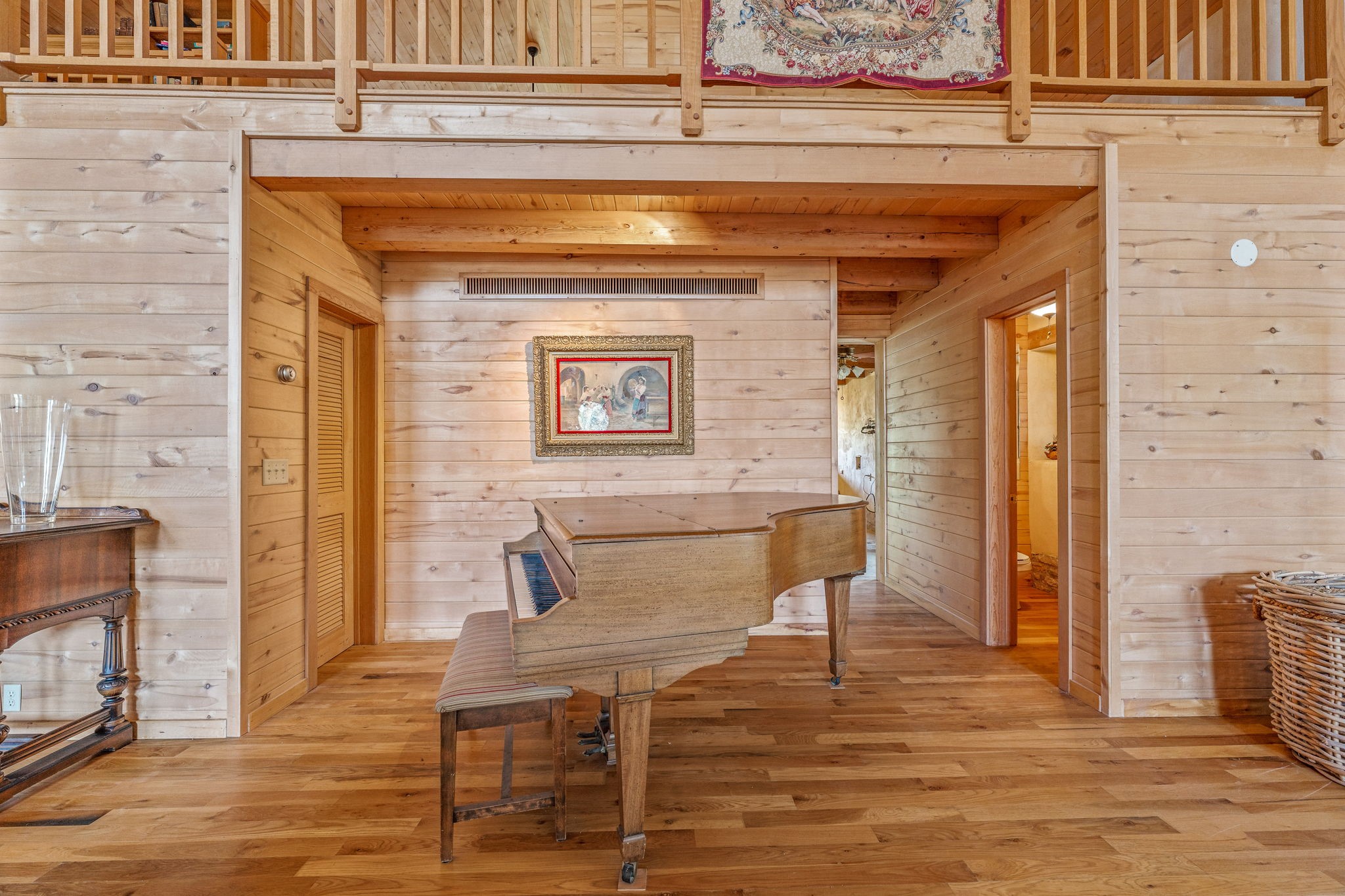 5905 N US Highway 281 (172)