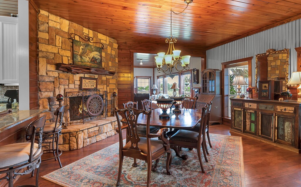 1642 County Road 234