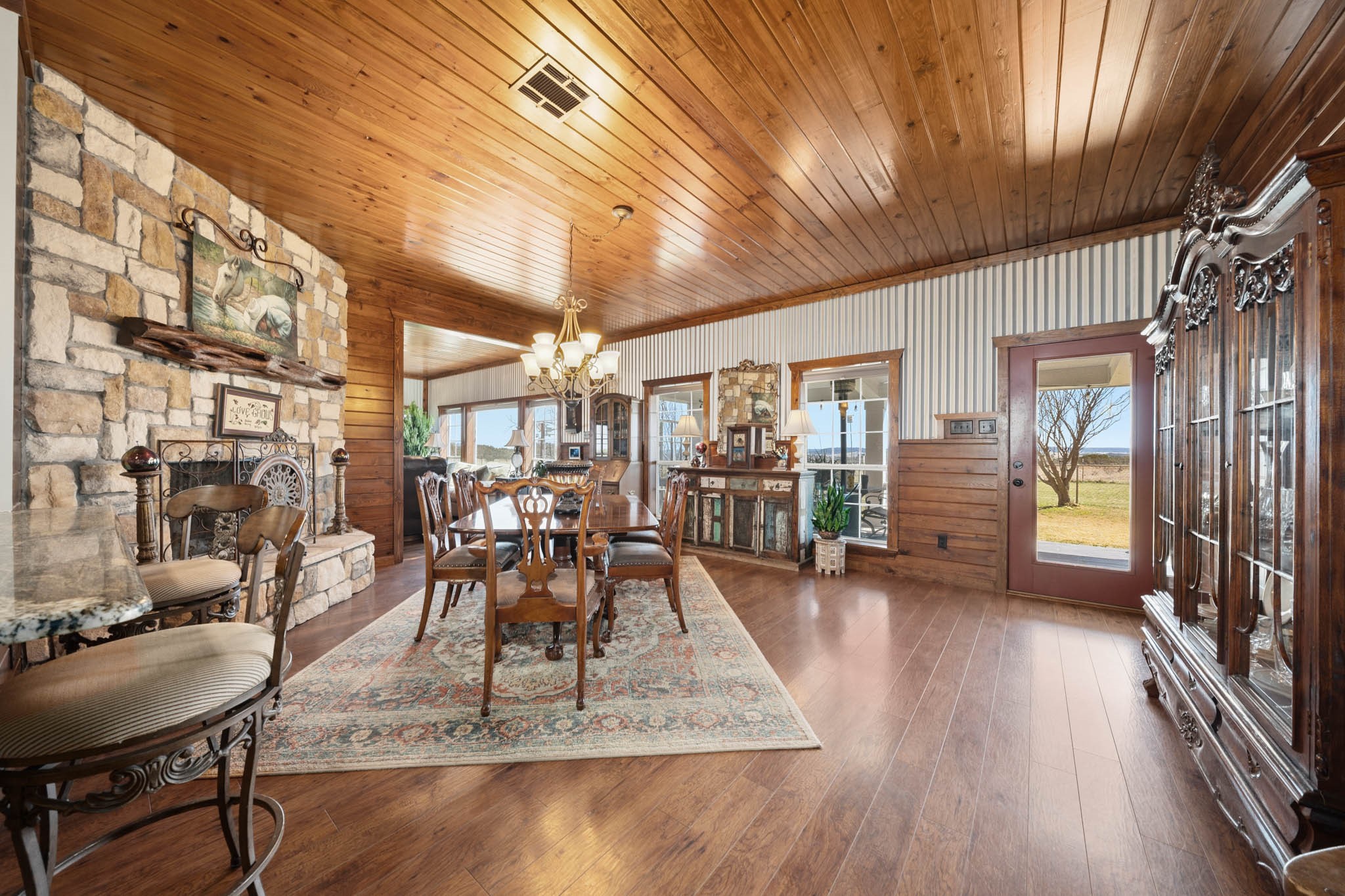 1642 County Road 234