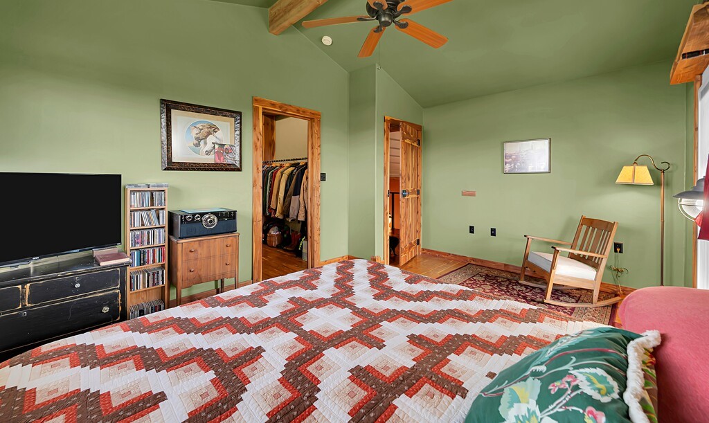 120 Private Road 2123