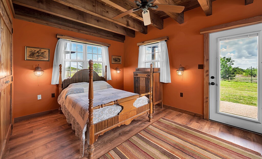 120 Private Road 2123