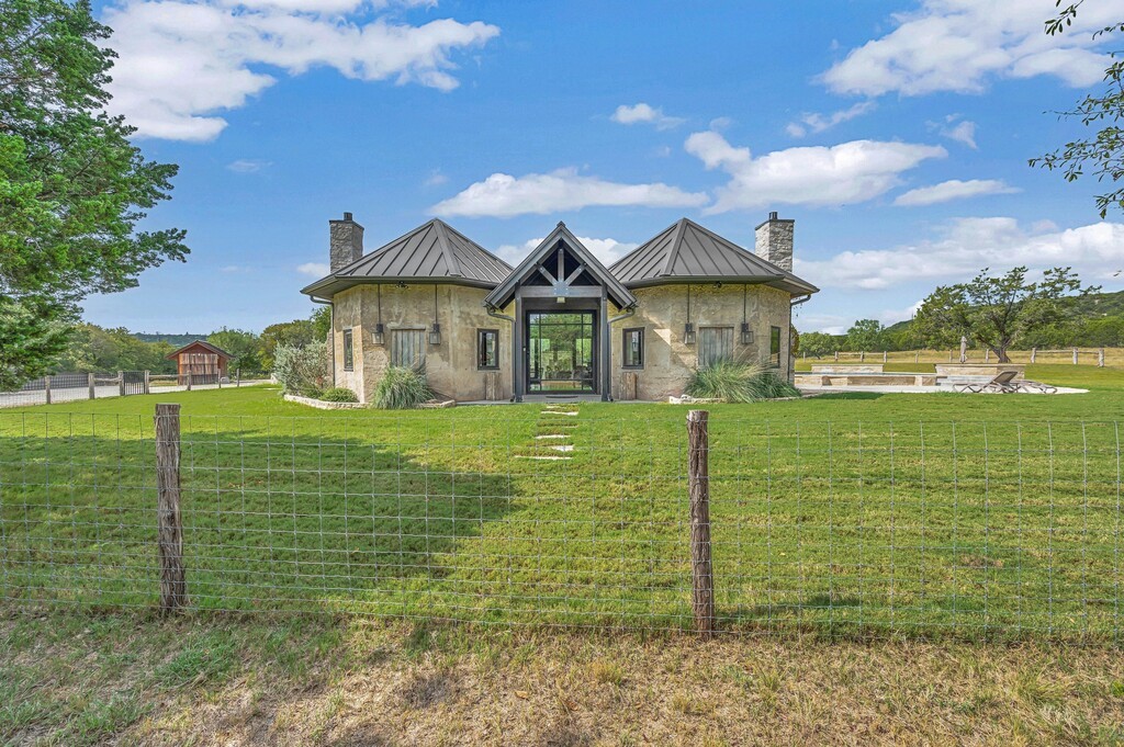 3311 county road 1035