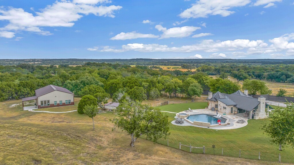 3311 county road 1035