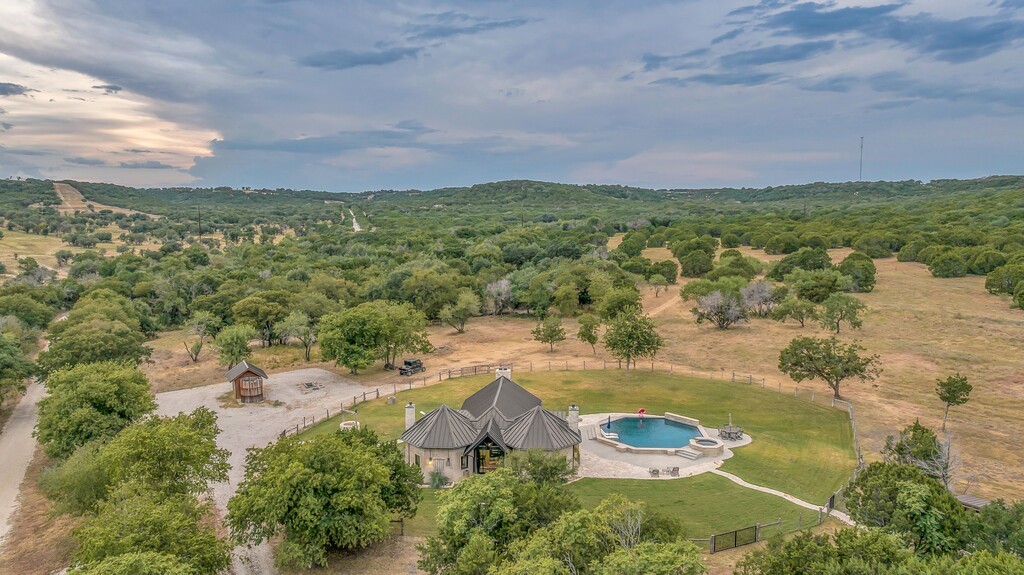 3311 county road 1035