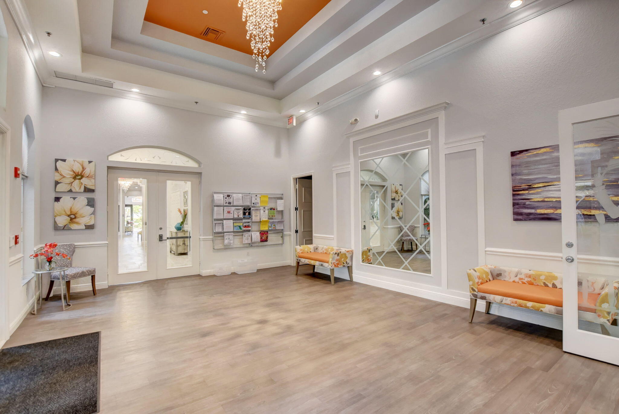 6171 Floral Lakes Drive