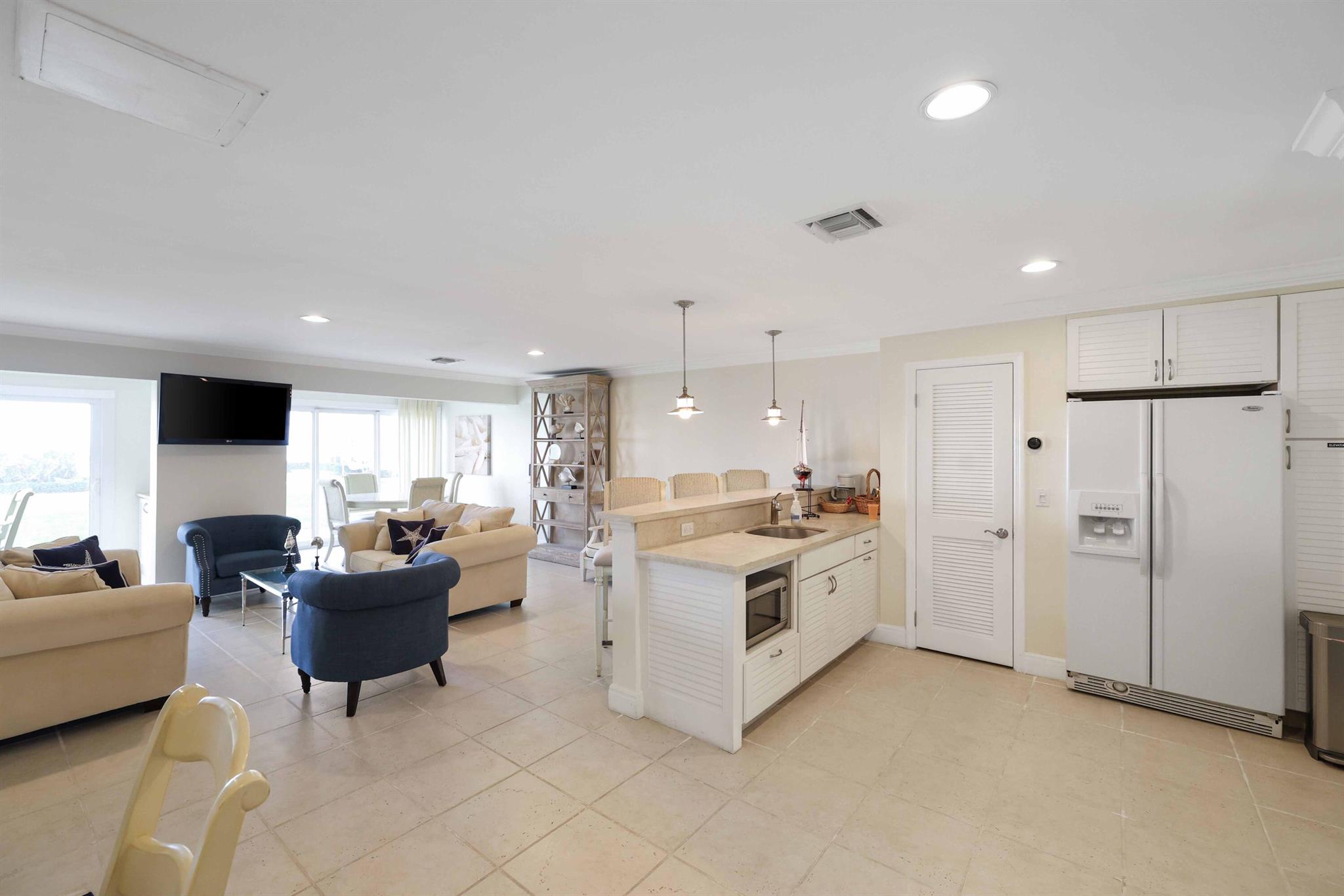 3851 N Ocean Boulevard 112