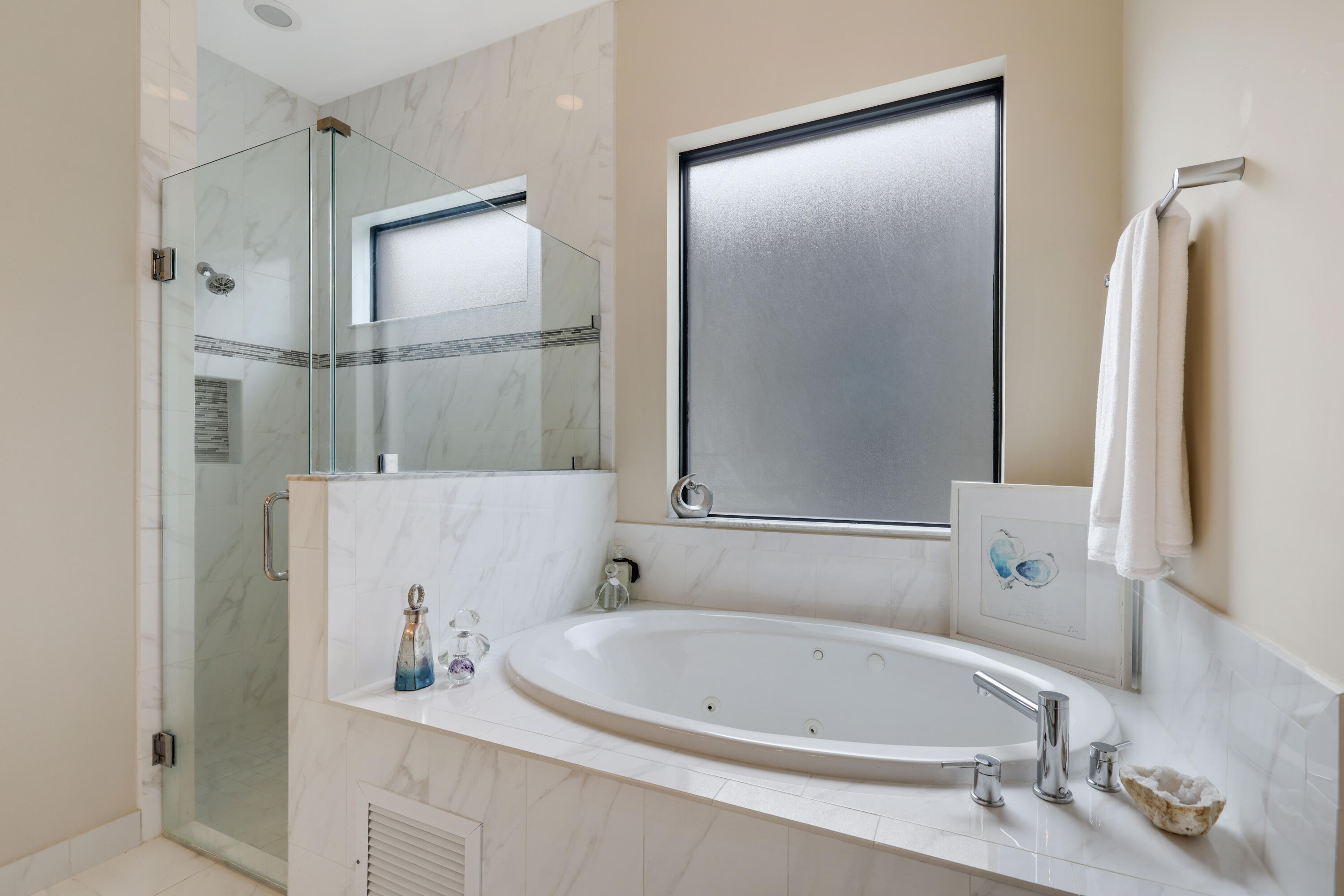 12085 Kalmar Circle S