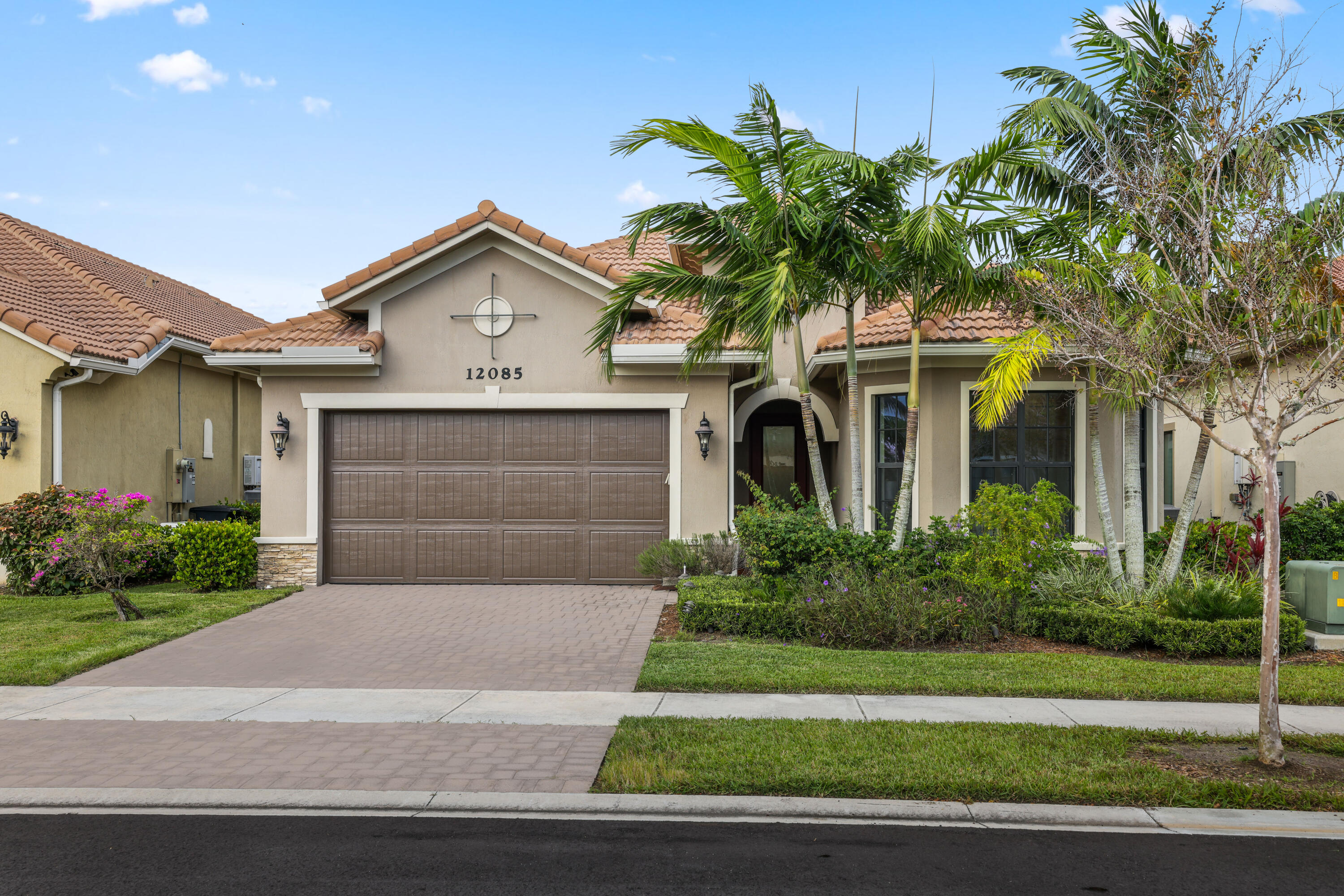 12085 Kalmar Circle S