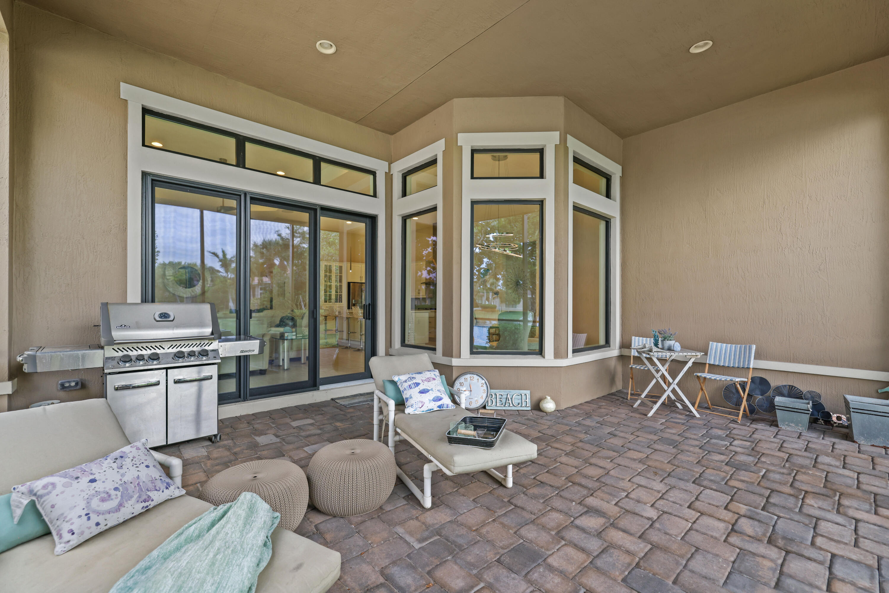 12085 Kalmar Circle S