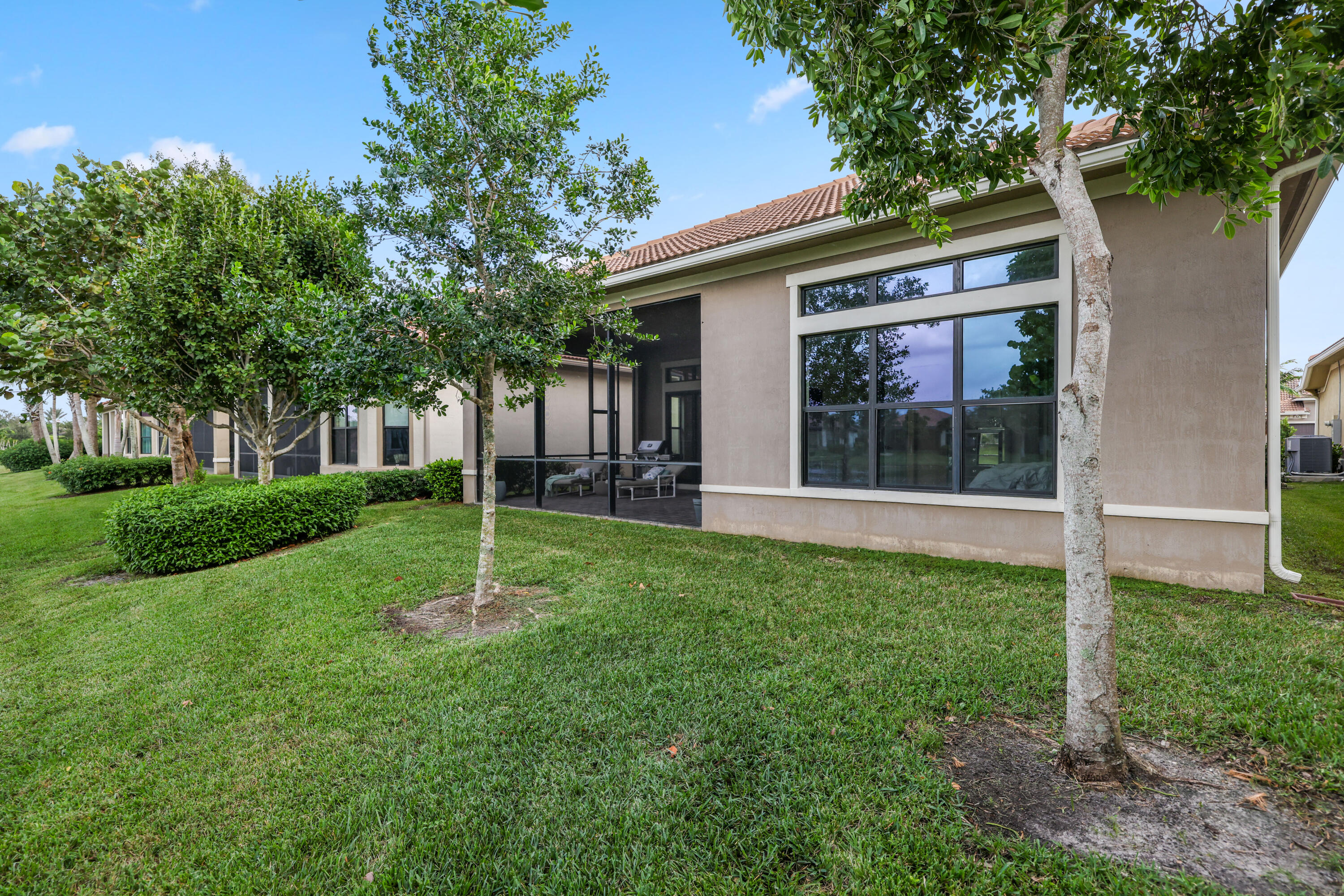 12085 Kalmar Circle S