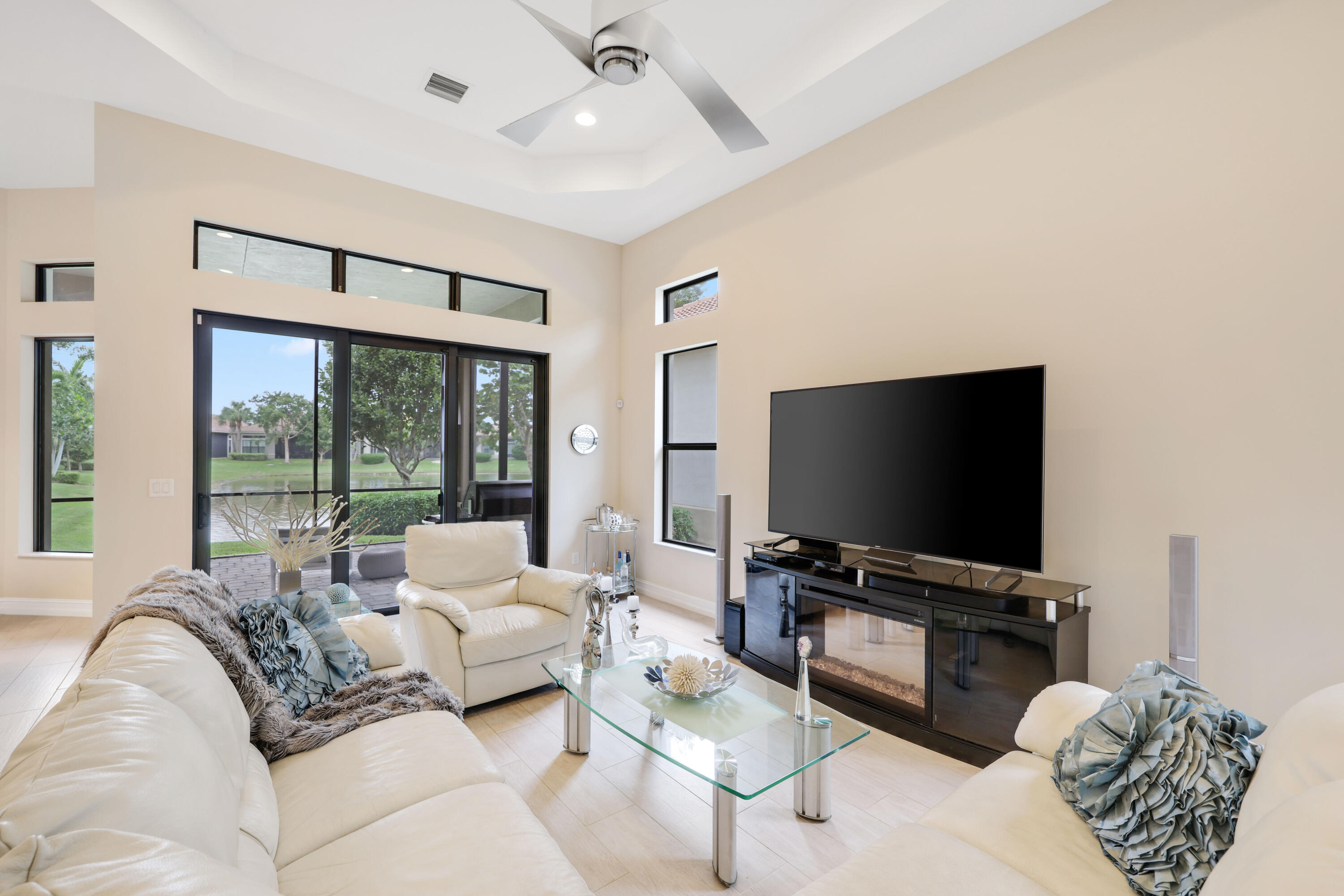 12085 Kalmar Circle S