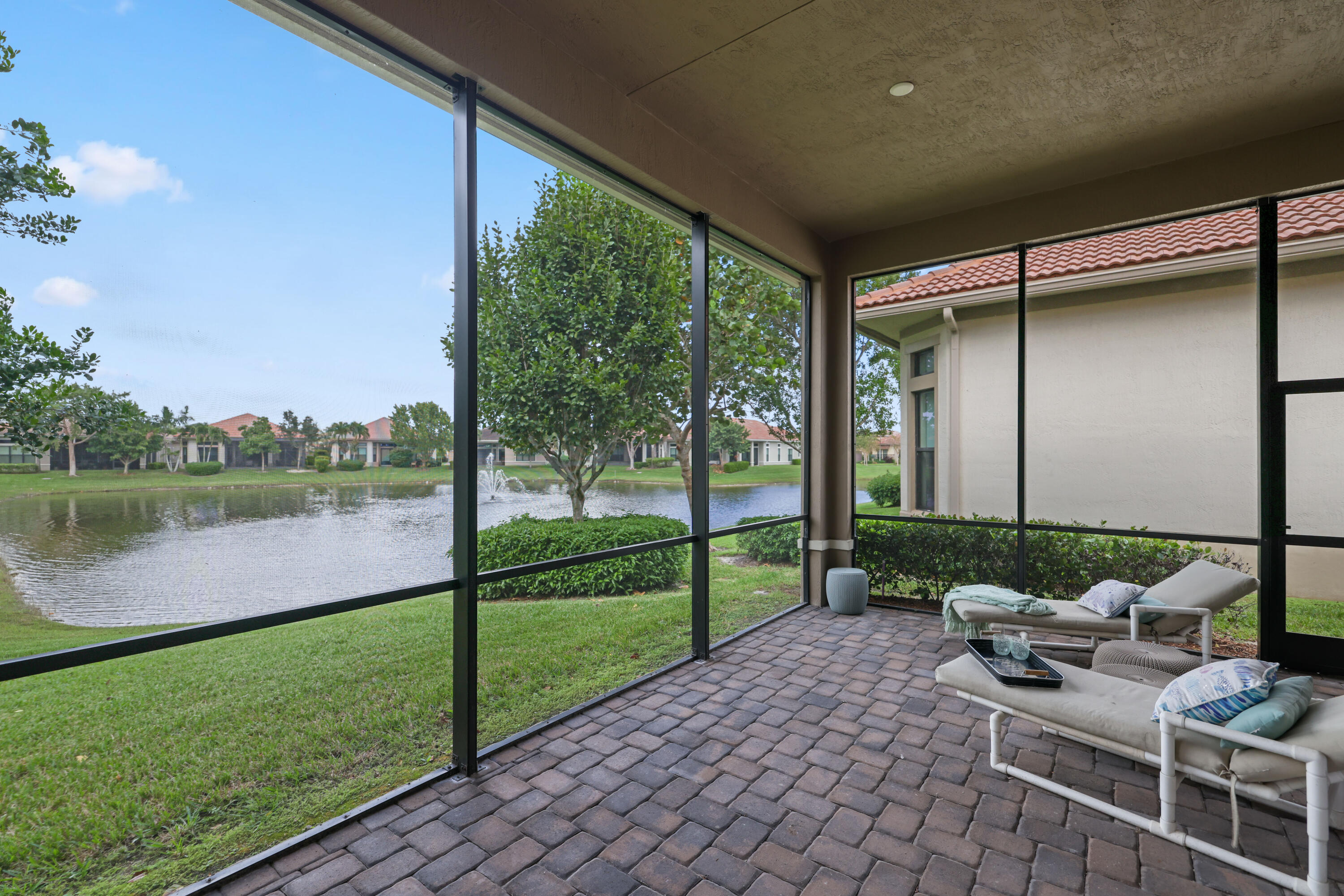 12085 Kalmar Circle S