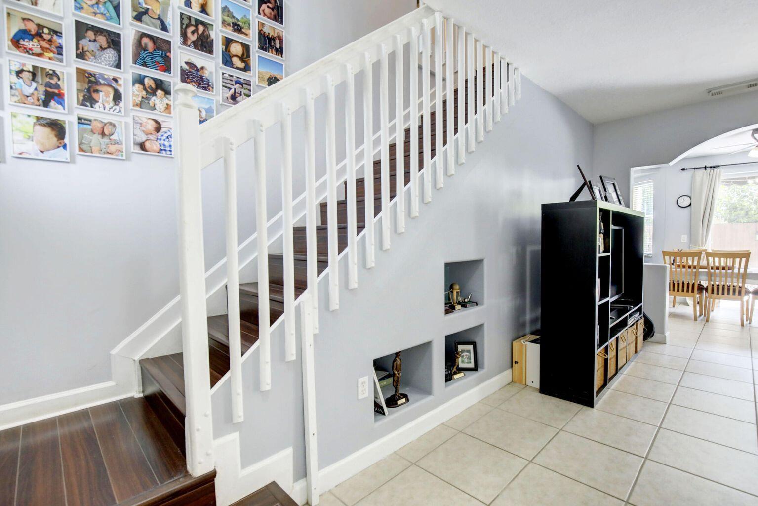 4873 NW 107th Path