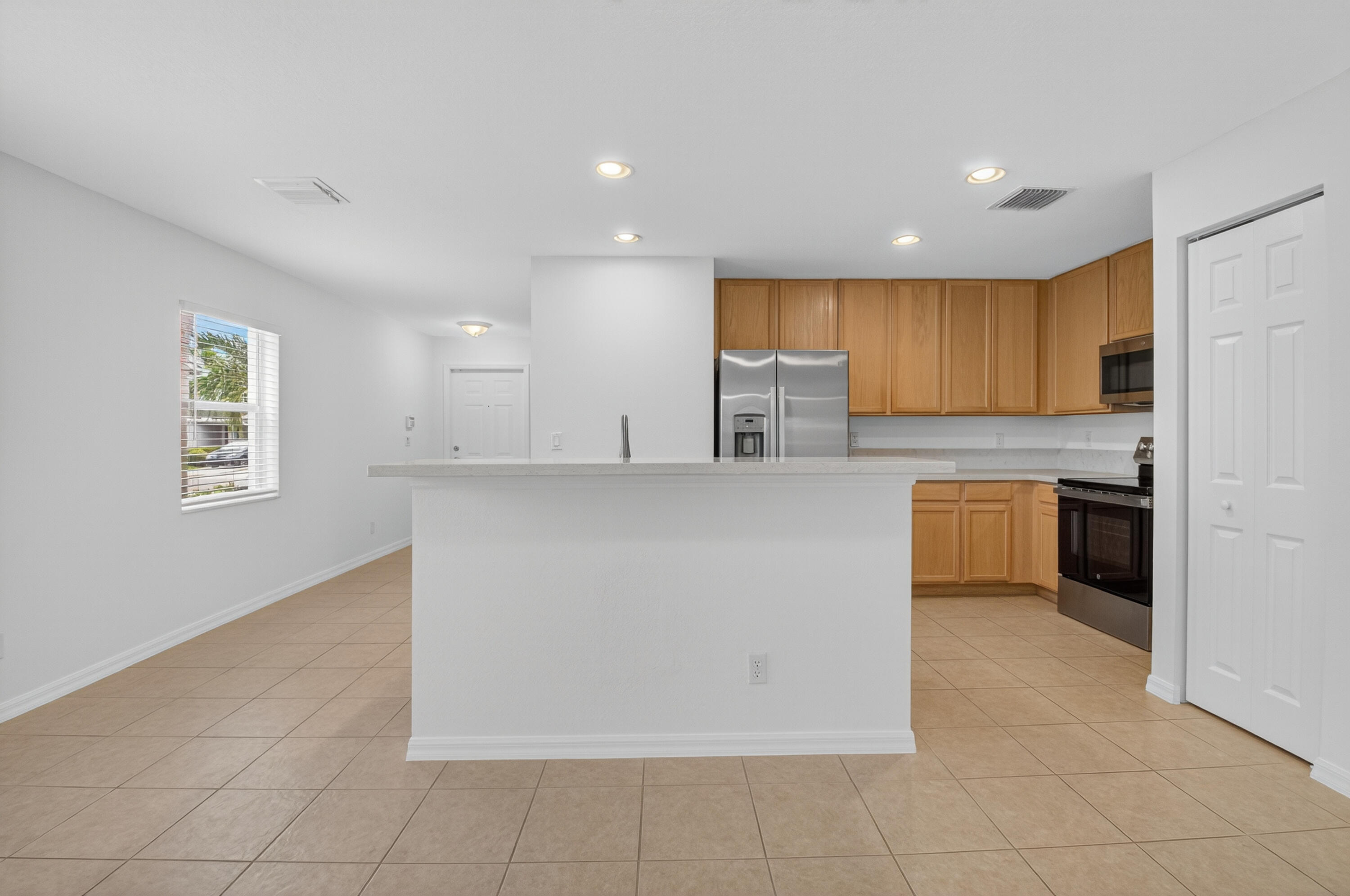 16206 Sierra Palms Drive