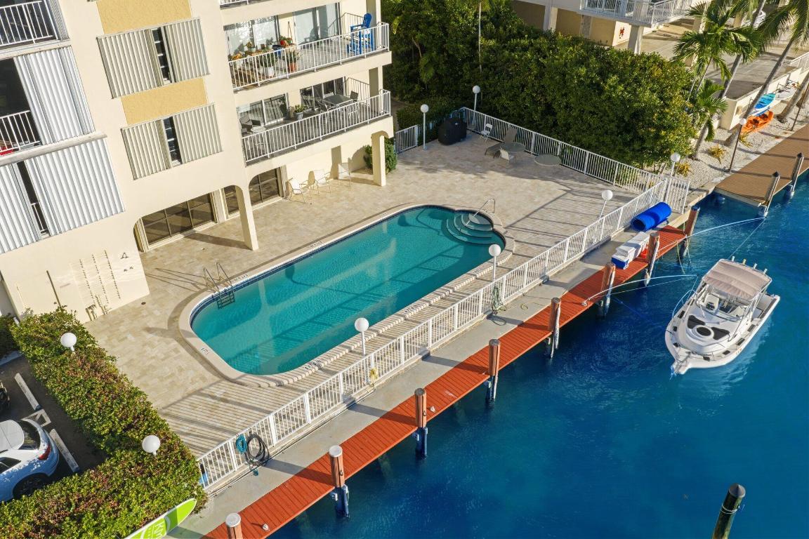 10180 W Bay Harbor Drive 2c