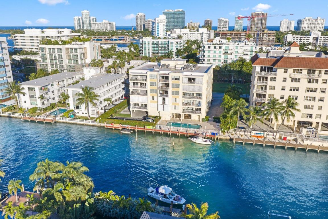 10180 W Bay Harbor Drive 2c